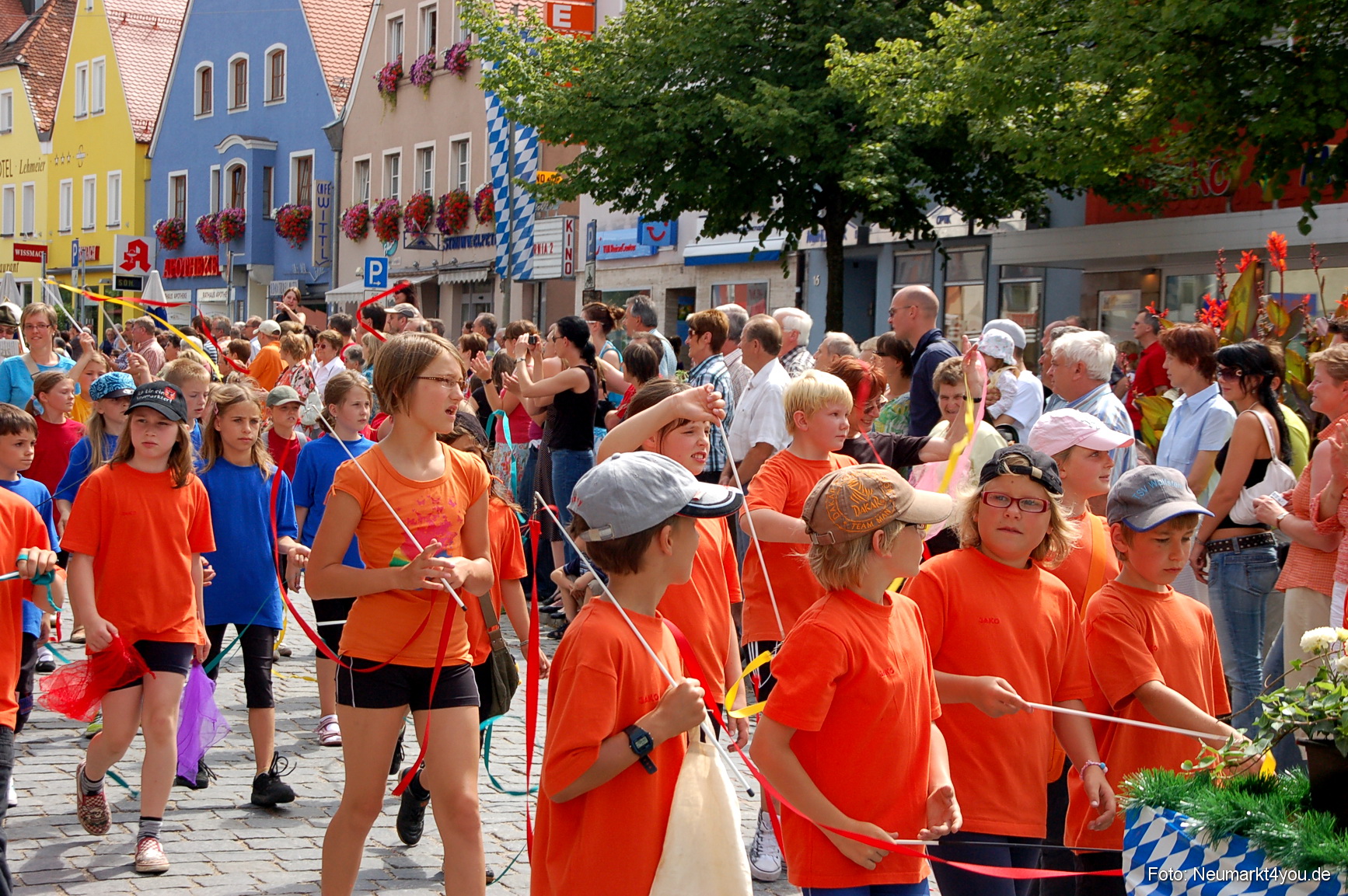 0079 Volksfestzug Neumarkt 100808