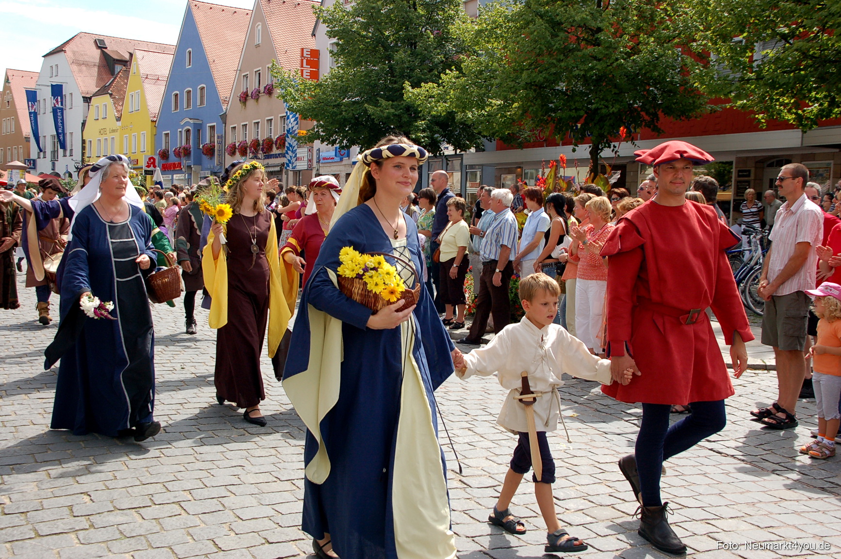 0085 Volksfestzug Neumarkt 100808