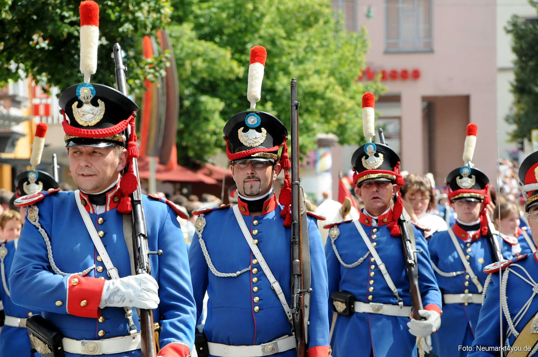0095 Volksfestzug Neumarkt 100808