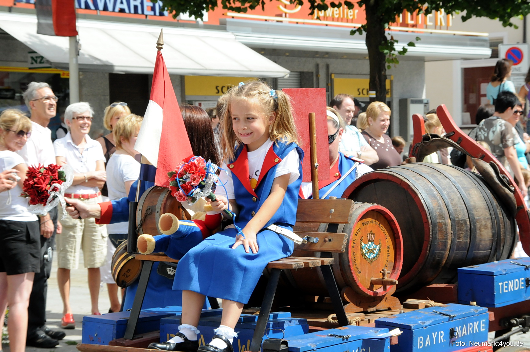 0097 Volksfestzug Neumarkt 100808