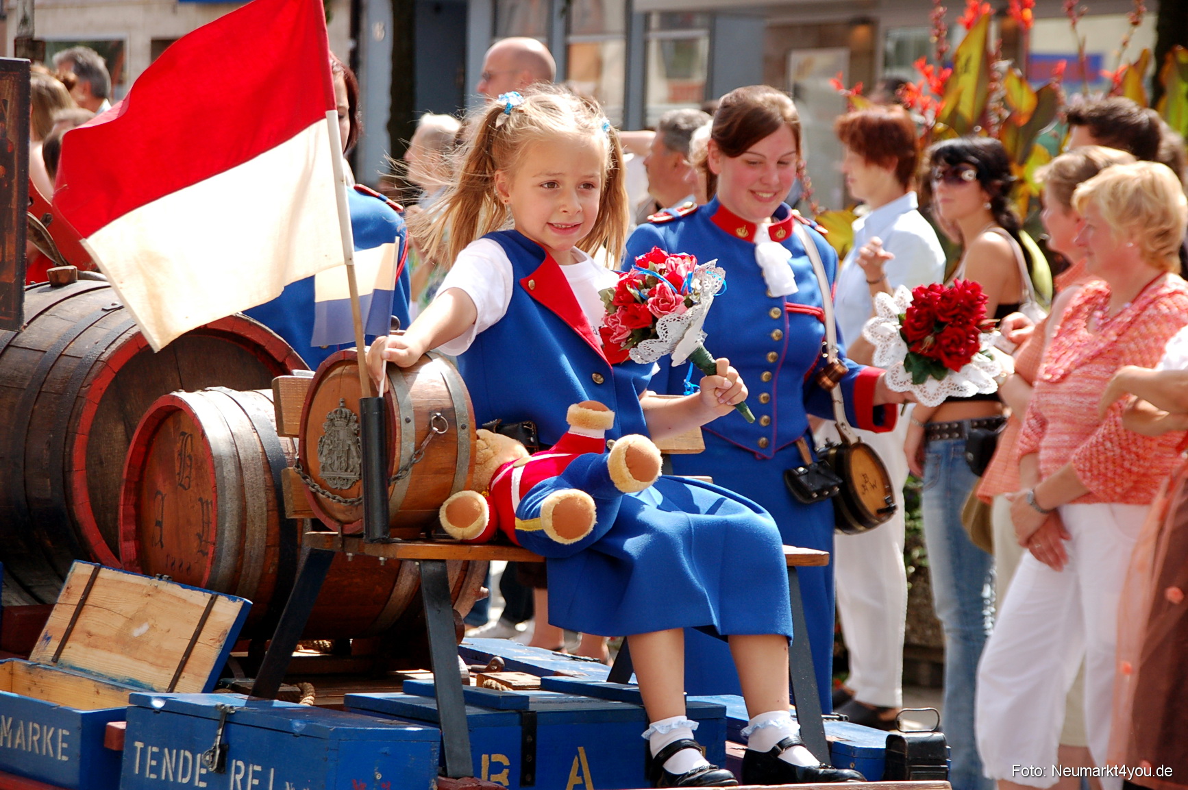 0110 Volksfestzug Neumarkt 100808