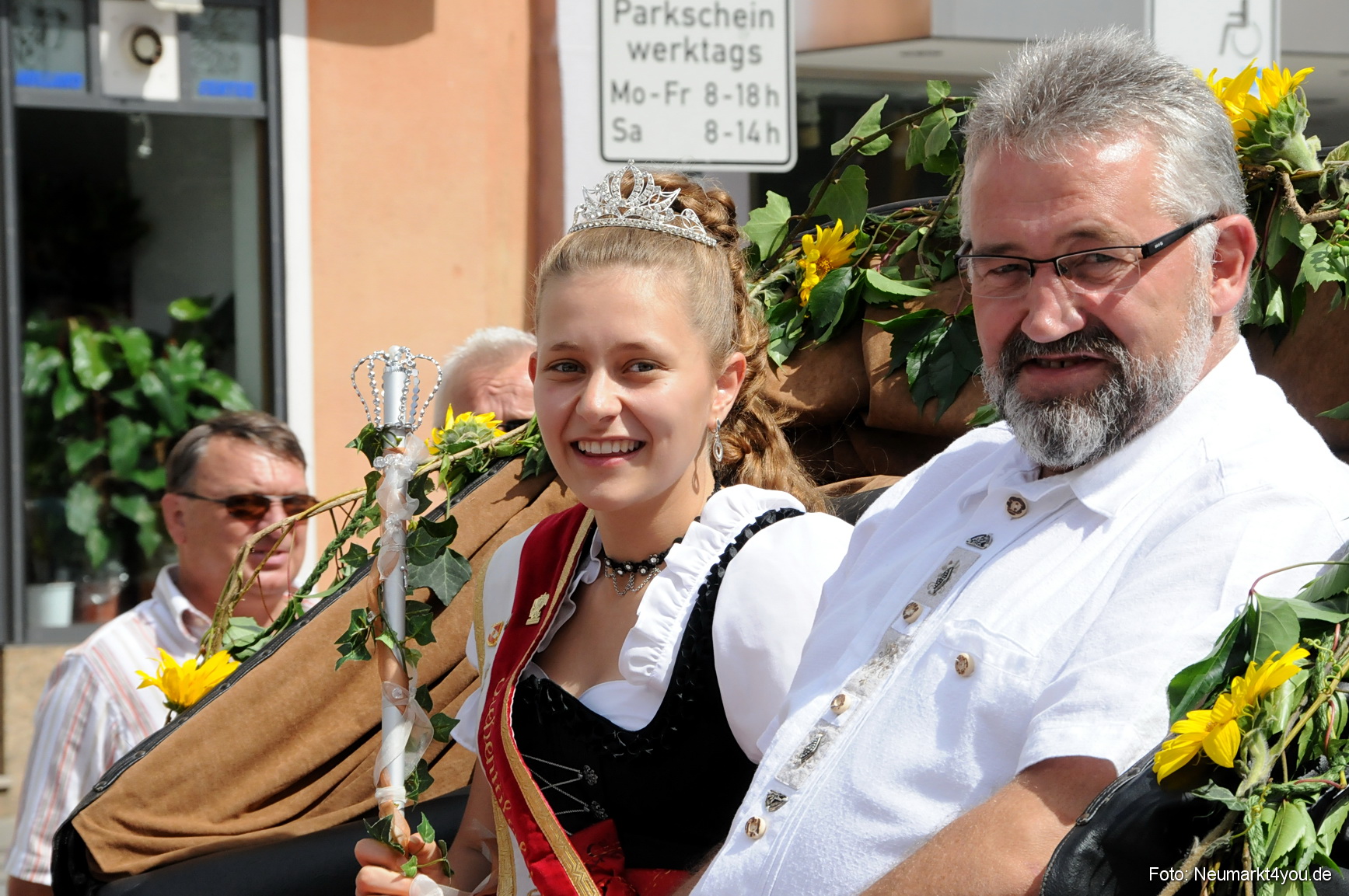 0113 Volksfestzug Neumarkt 100808