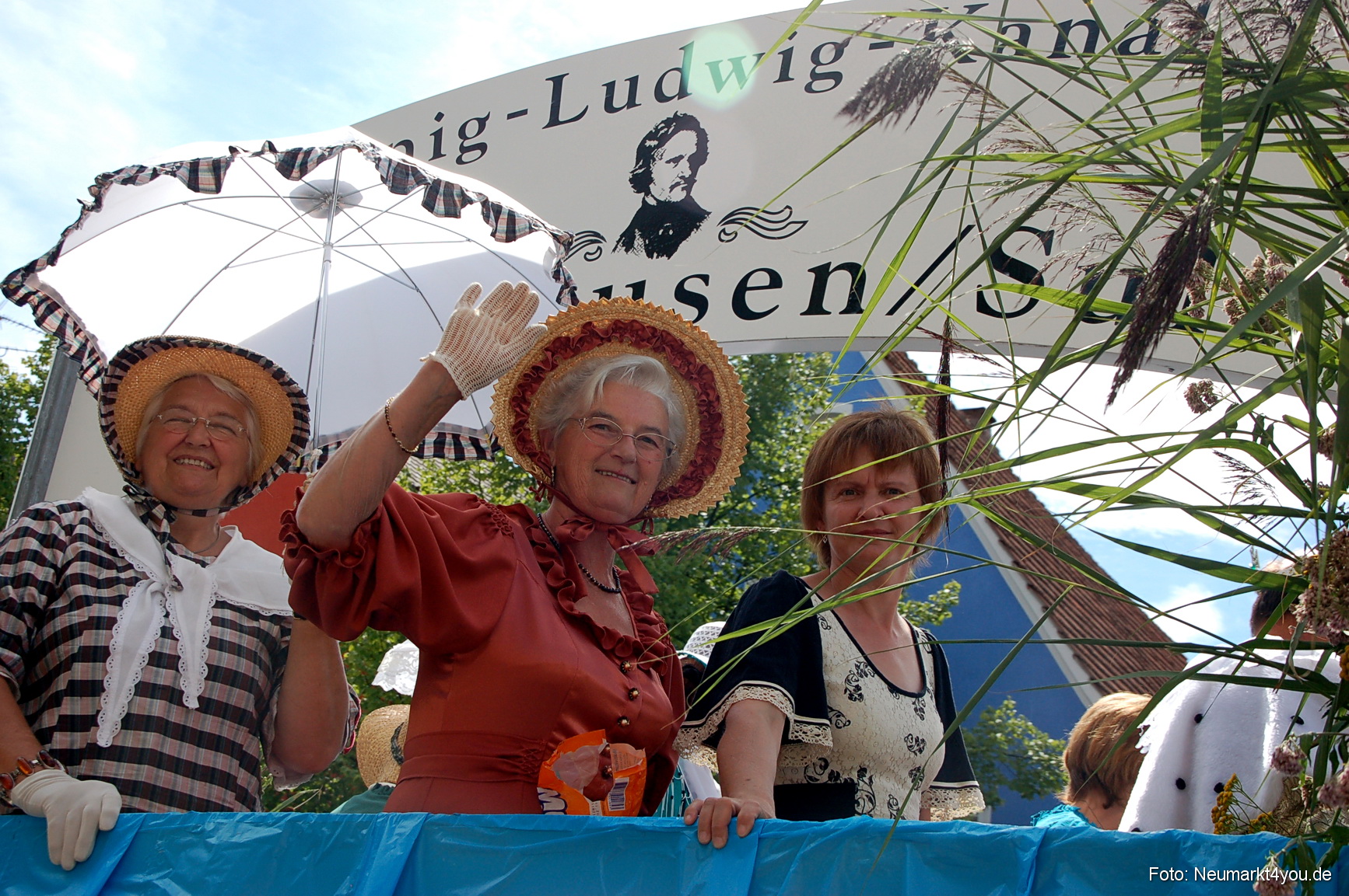 0119 Volksfestzug Neumarkt 100808