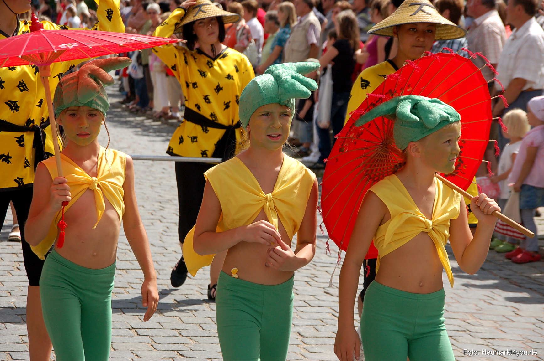 0129 Volksfestzug Neumarkt 100808