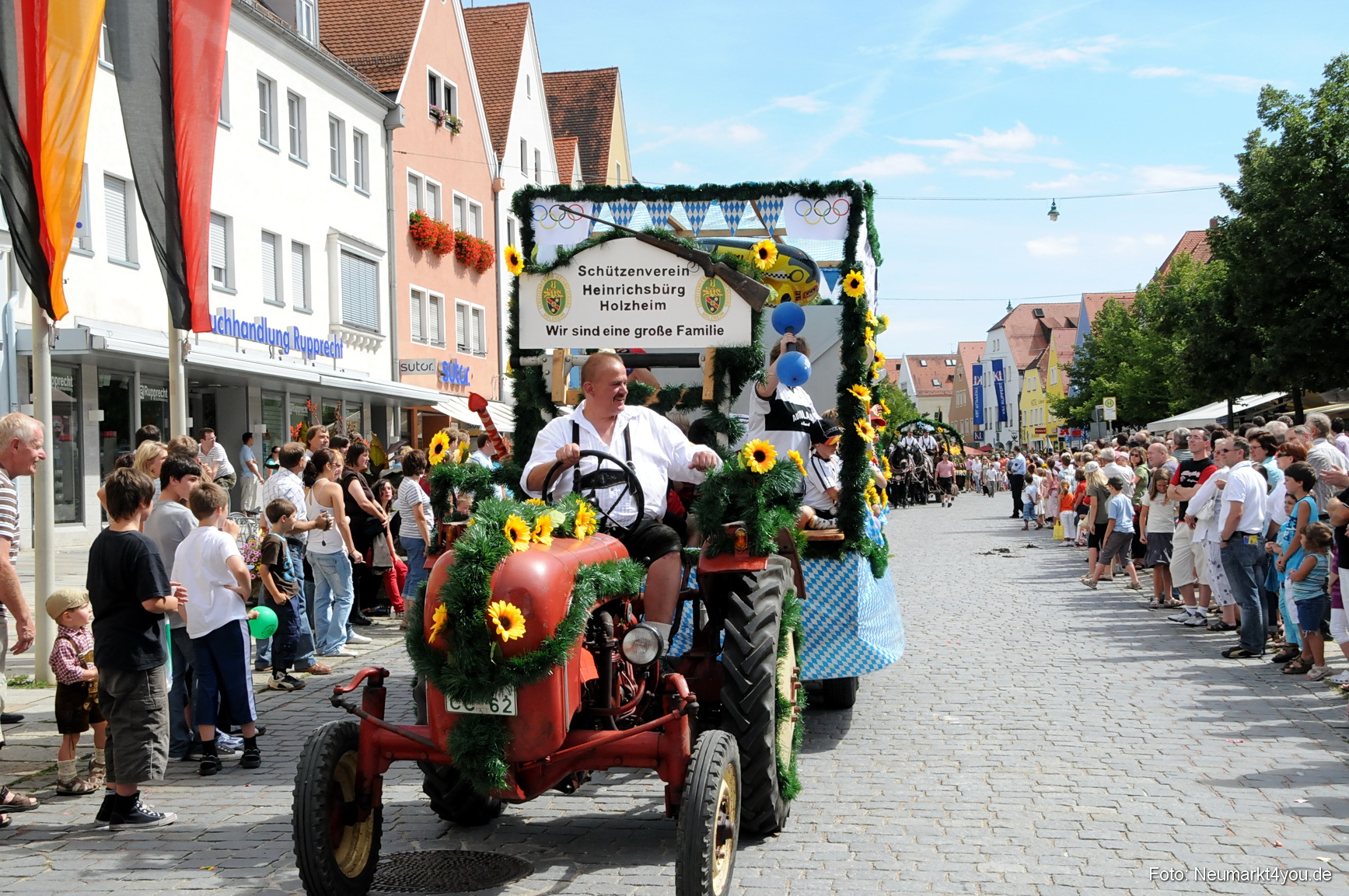 0218 Volksfestzug Neumarkt 100808