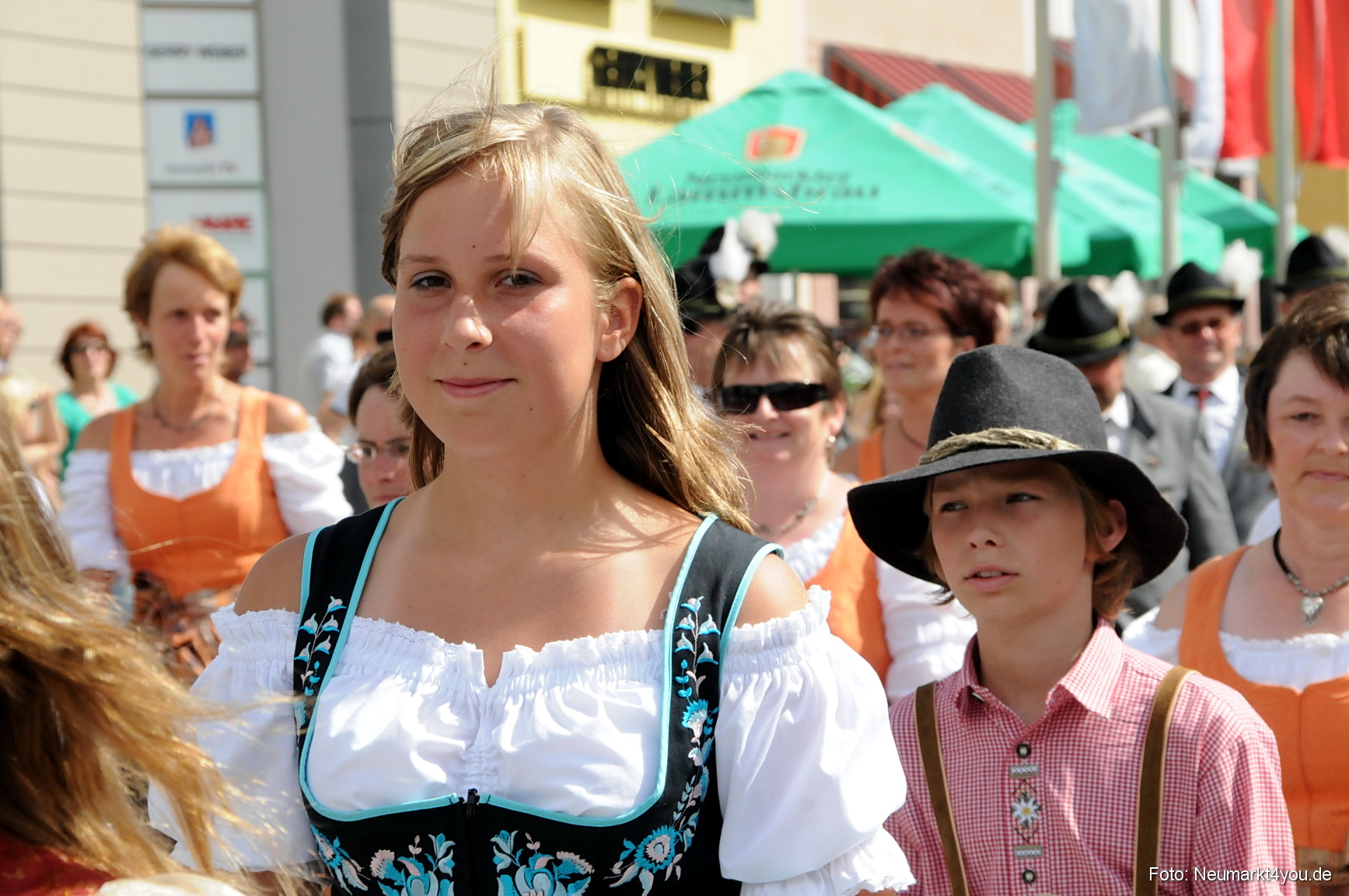 0239 Volksfestzug Neumarkt 100808