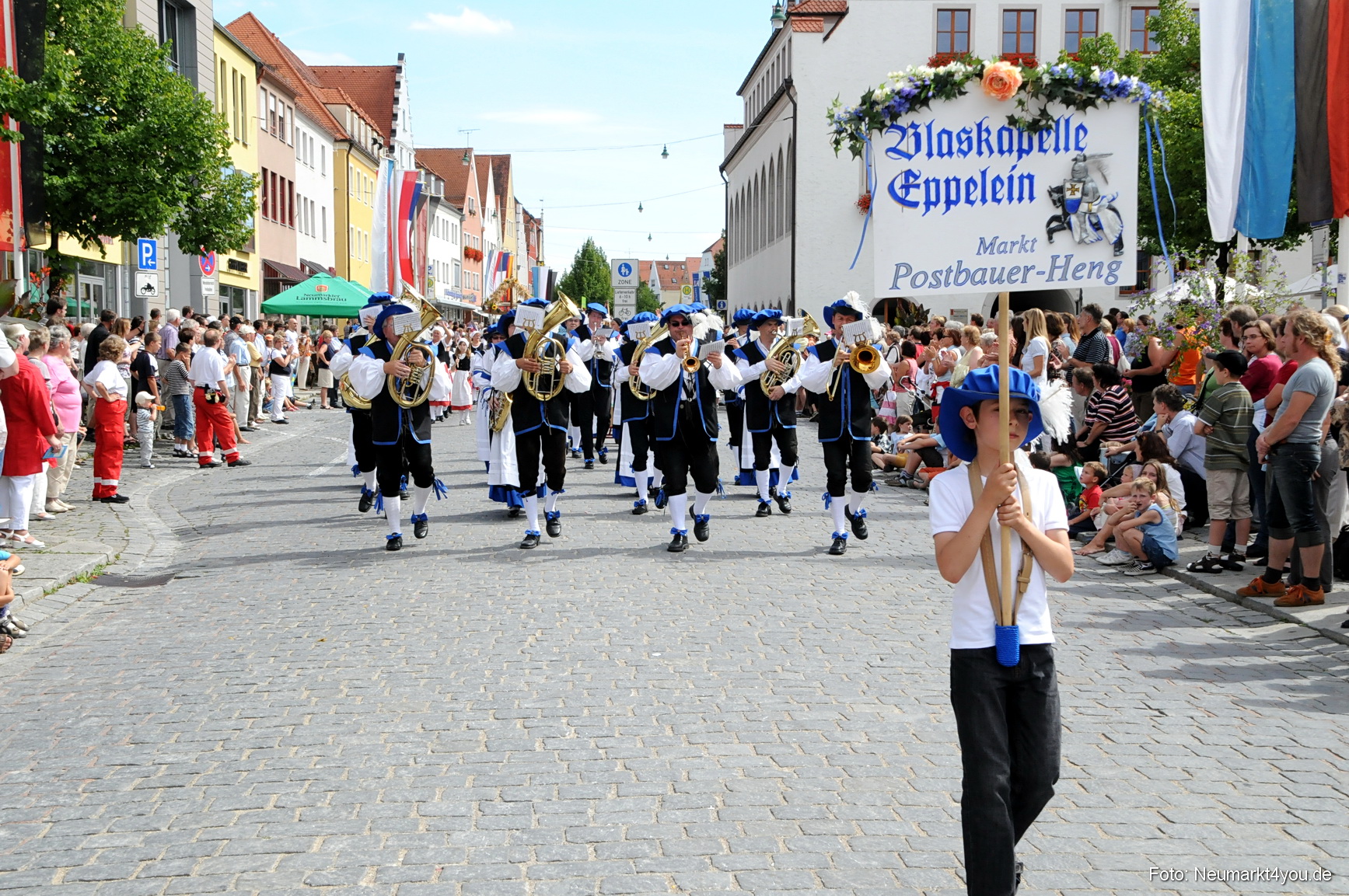 0268 Volksfestzug Neumarkt 100808