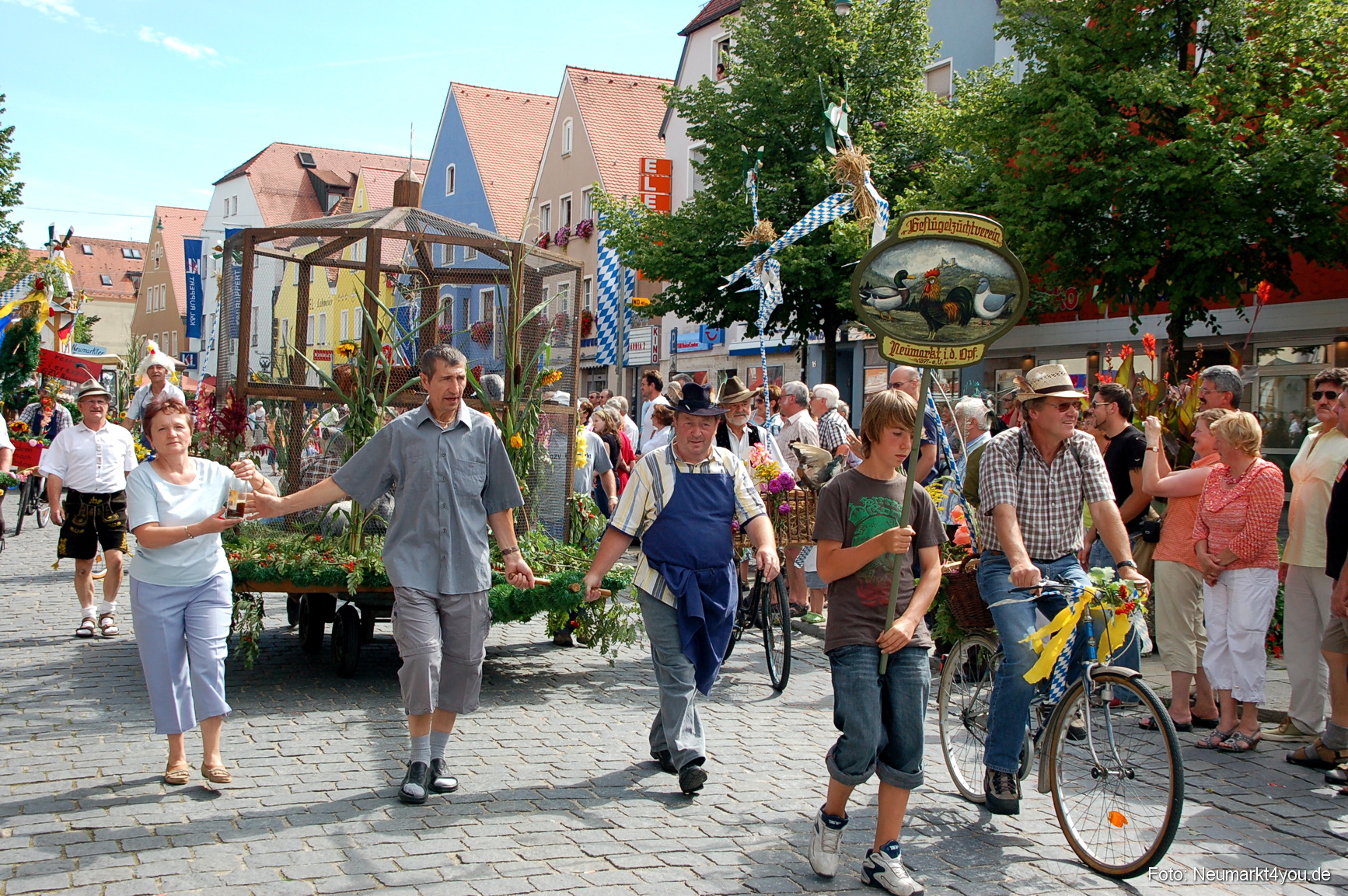 0277 Volksfestzug Neumarkt 100808