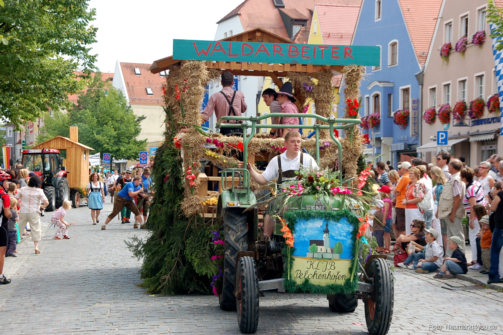 0293 Volksfestzug Neumarkt 100808