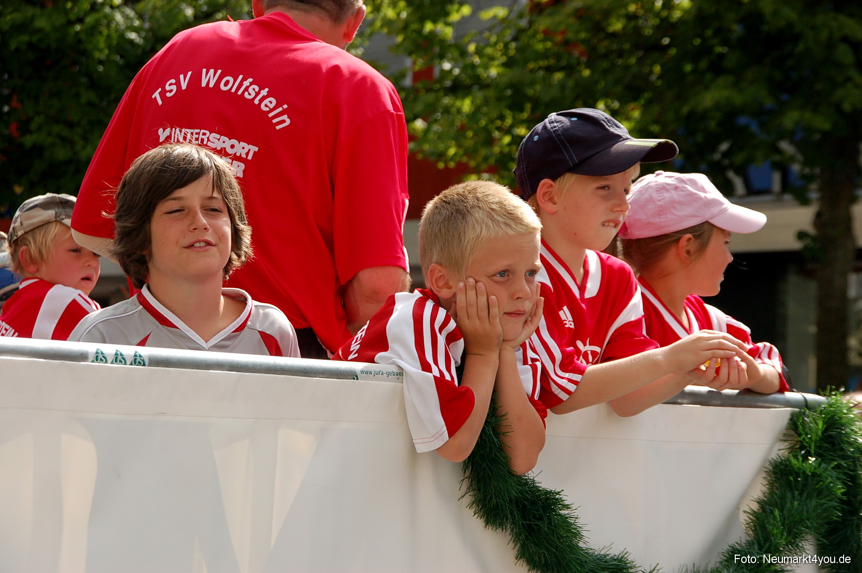 0317 Volksfestzug Neumarkt 100808
