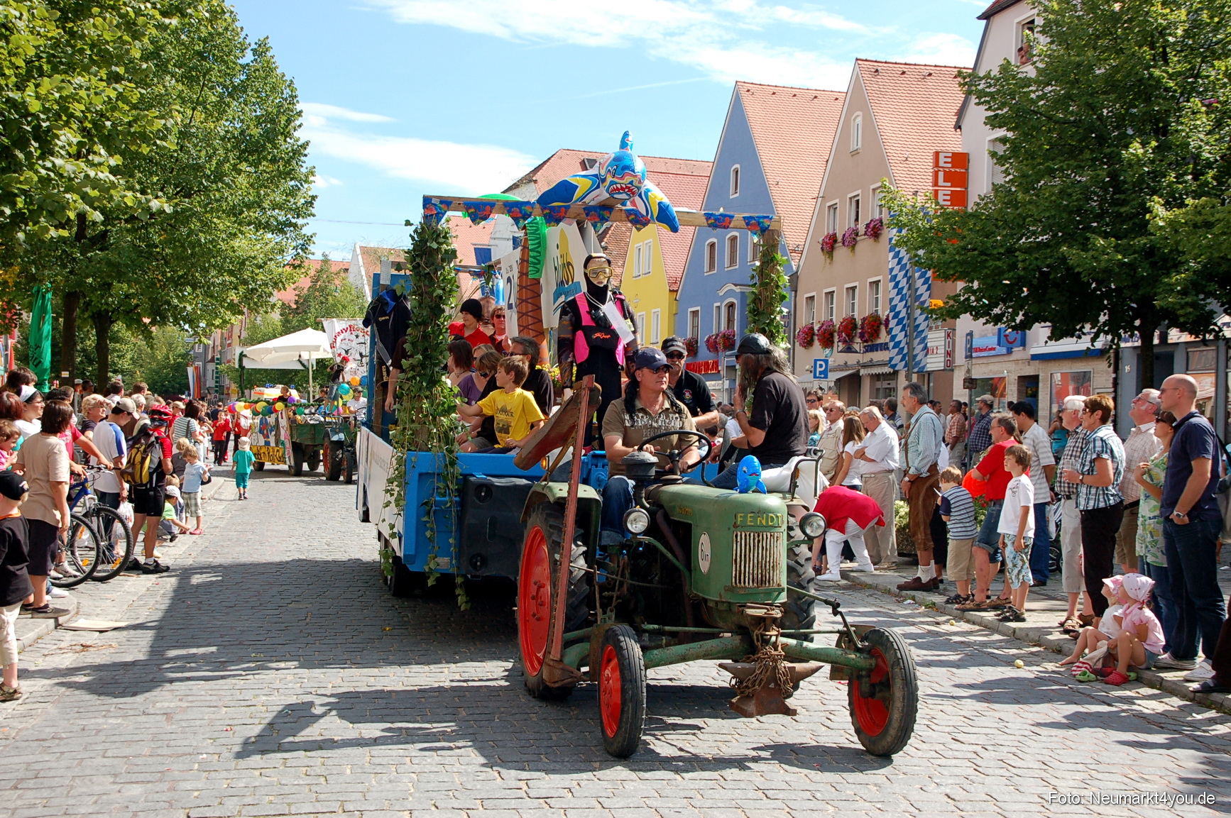 0341 Volksfestzug Neumarkt 100808