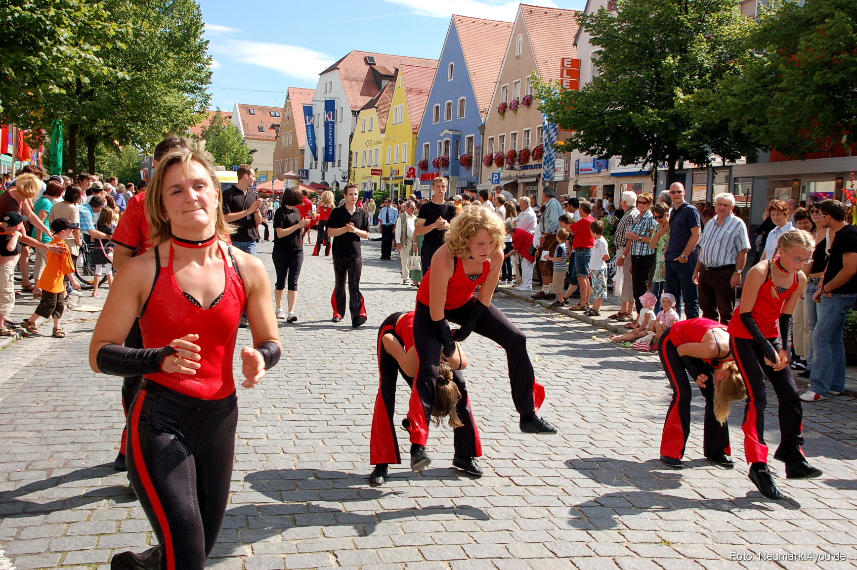 0346 Volksfestzug Neumarkt 100808