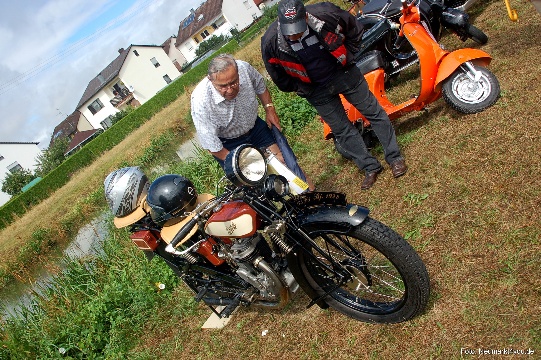 0079 Oldtimertreffen Muehlhausen 030808