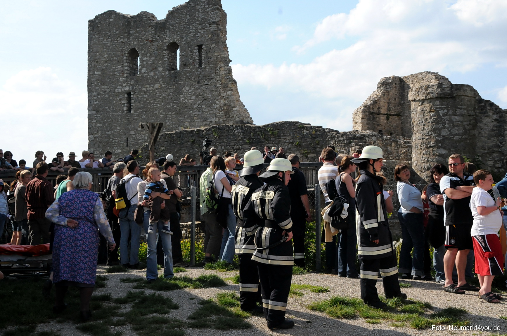 Rettungshunde Uebung Neumarkt 240508 44
