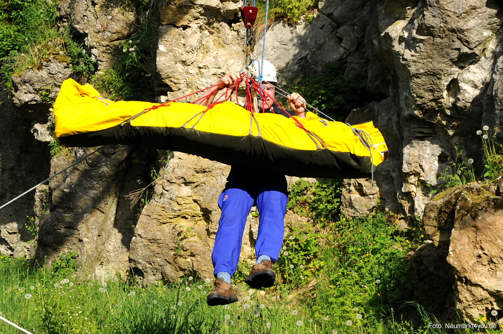 Rettungshunde Uebung Neumarkt 240508 56