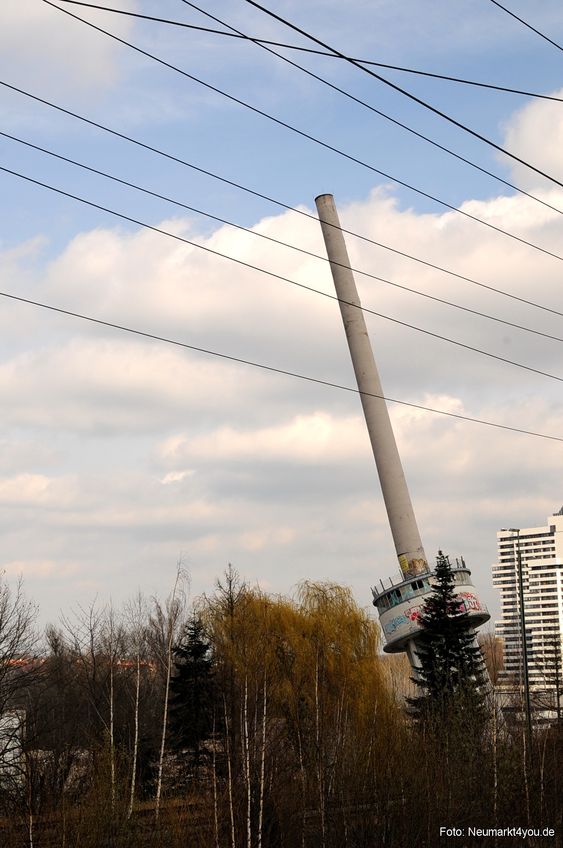 0019 Paladin Turm Sprengung 150308