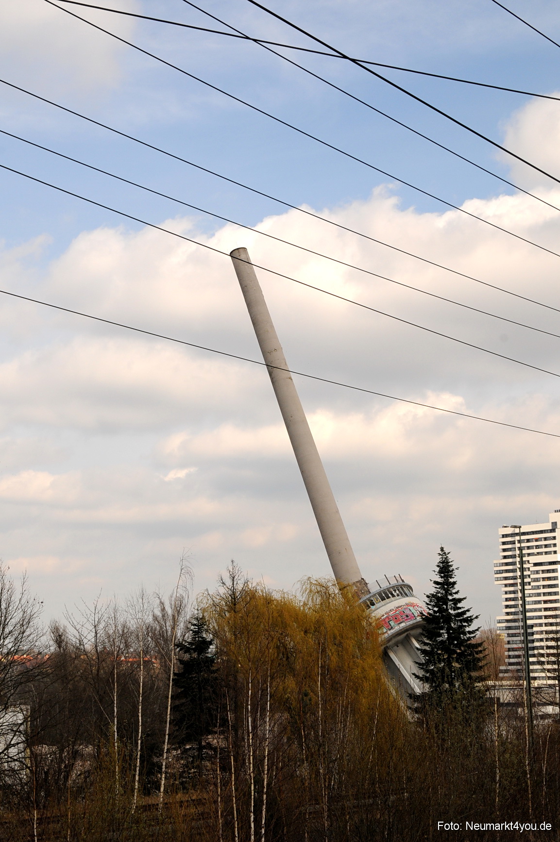 0026 Paladin Turm Sprengung 150308