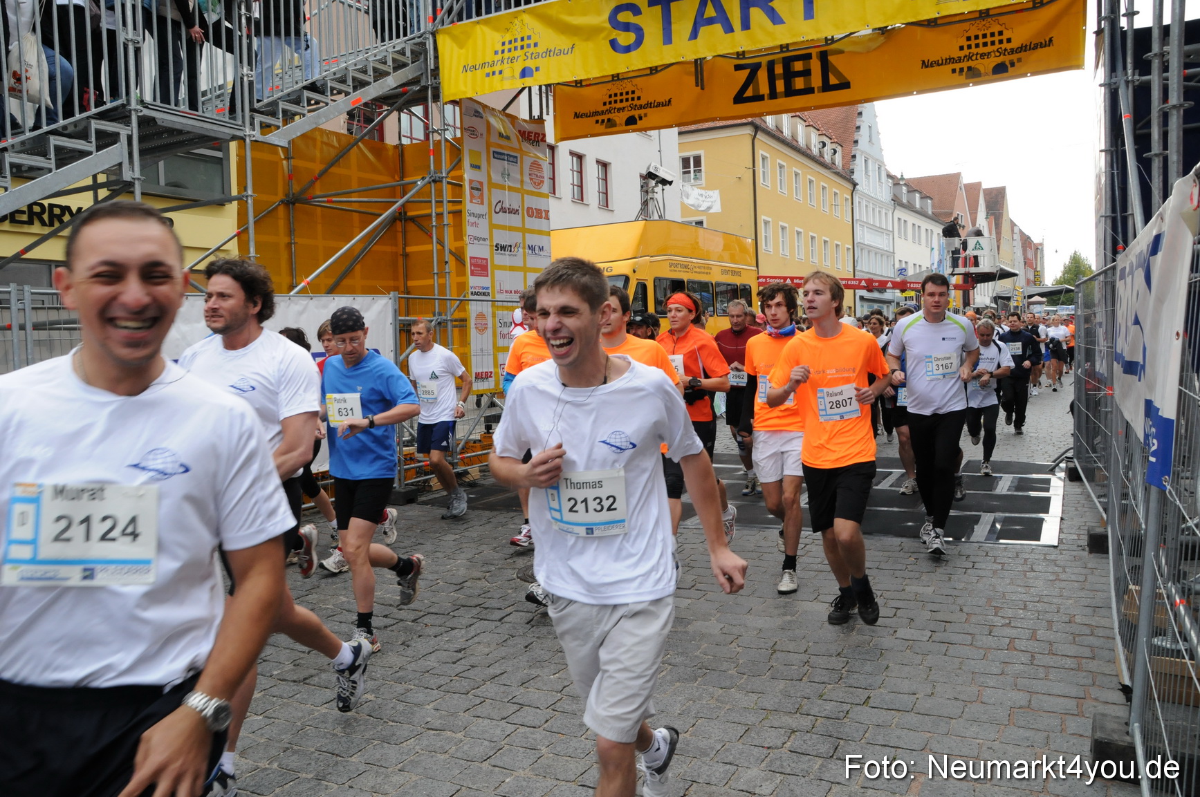 0041 Startbereich Stadtlauf Neumarkt 2008