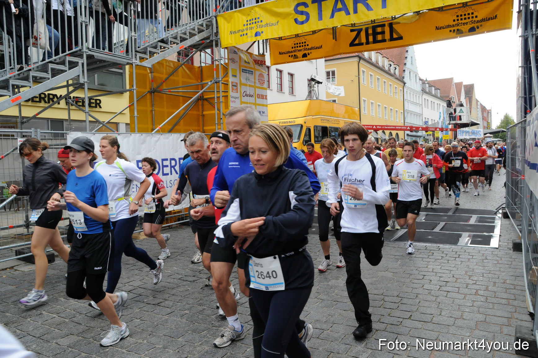 0043 Startbereich Stadtlauf Neumarkt 2008