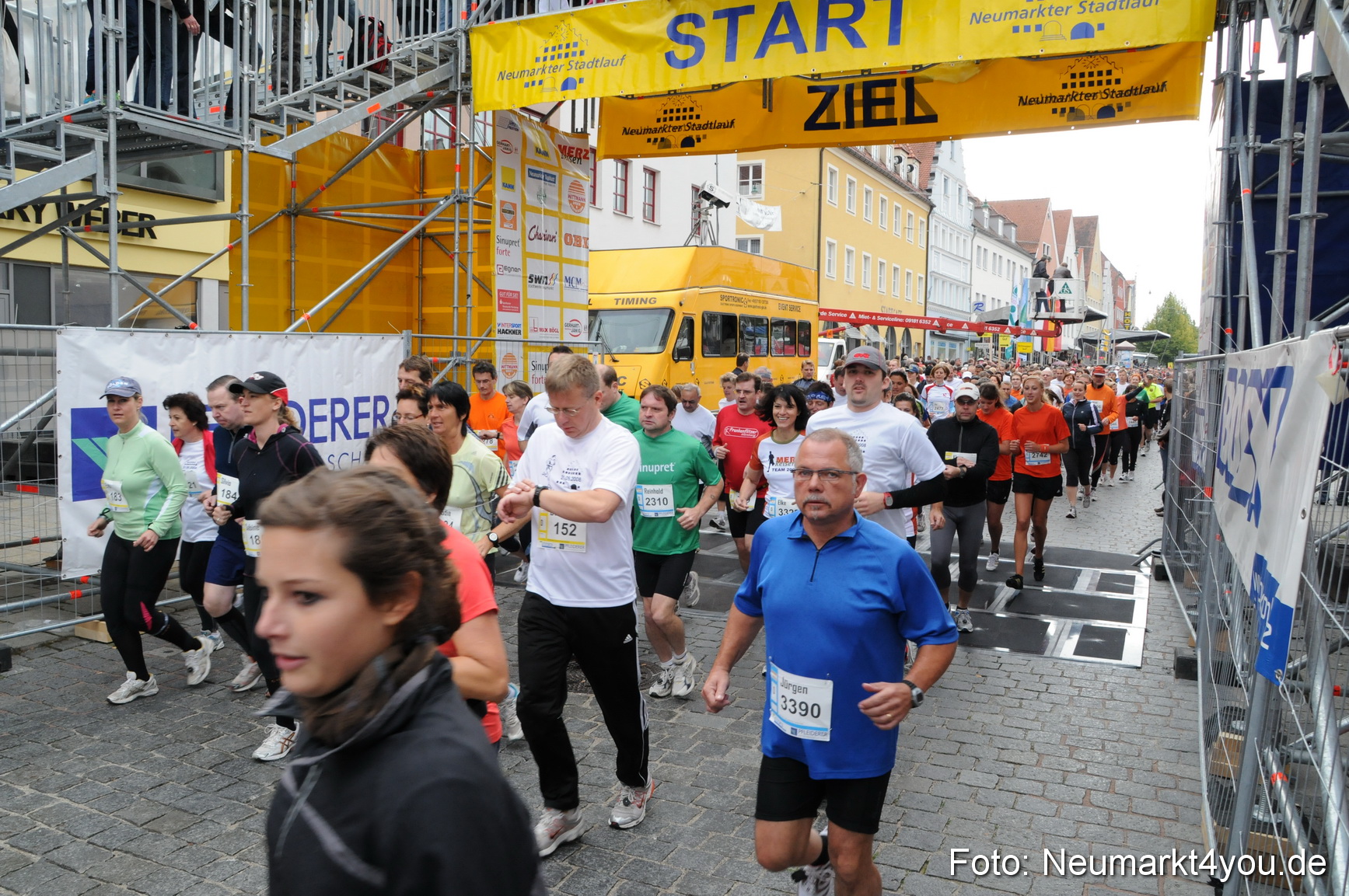 0045 Startbereich Stadtlauf Neumarkt 2008