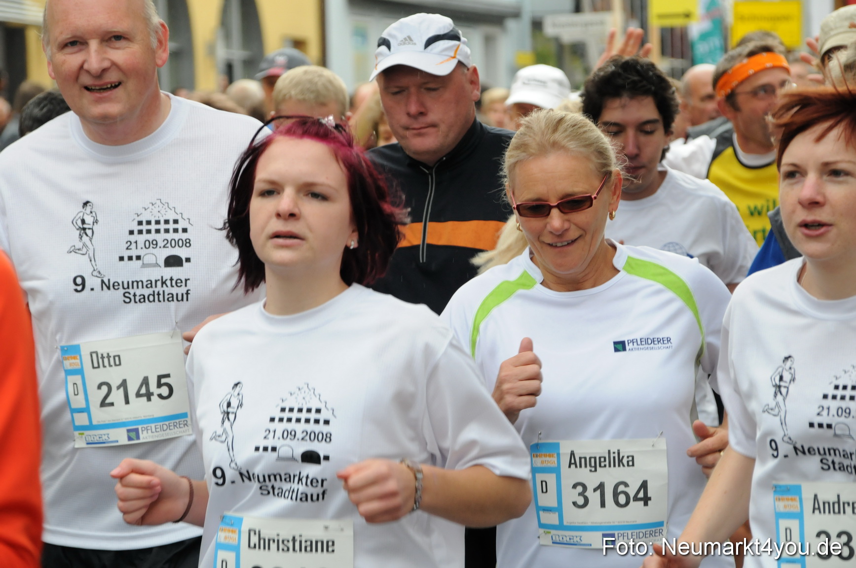0050 Startbereich Stadtlauf Neumarkt 2008