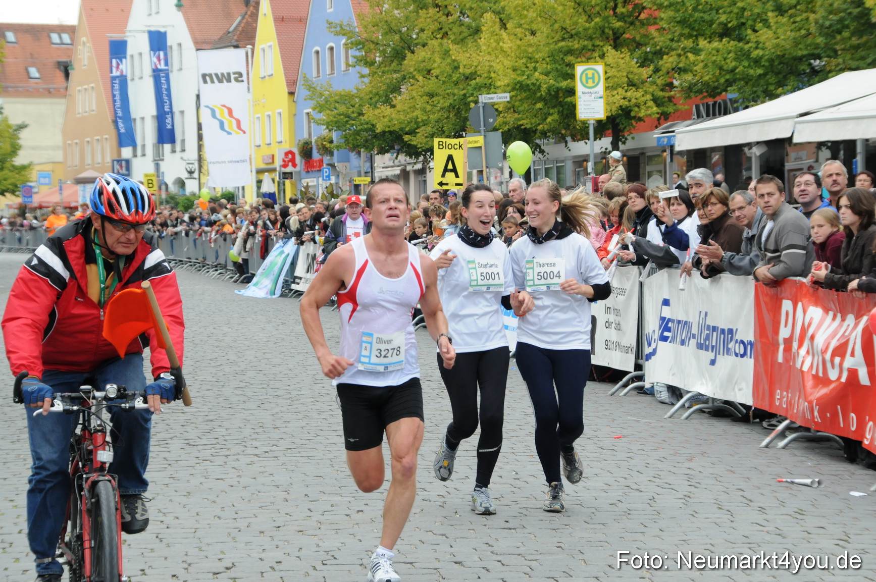 0043 Zieleinlauf Stadtlauf Neumarkt 2008
