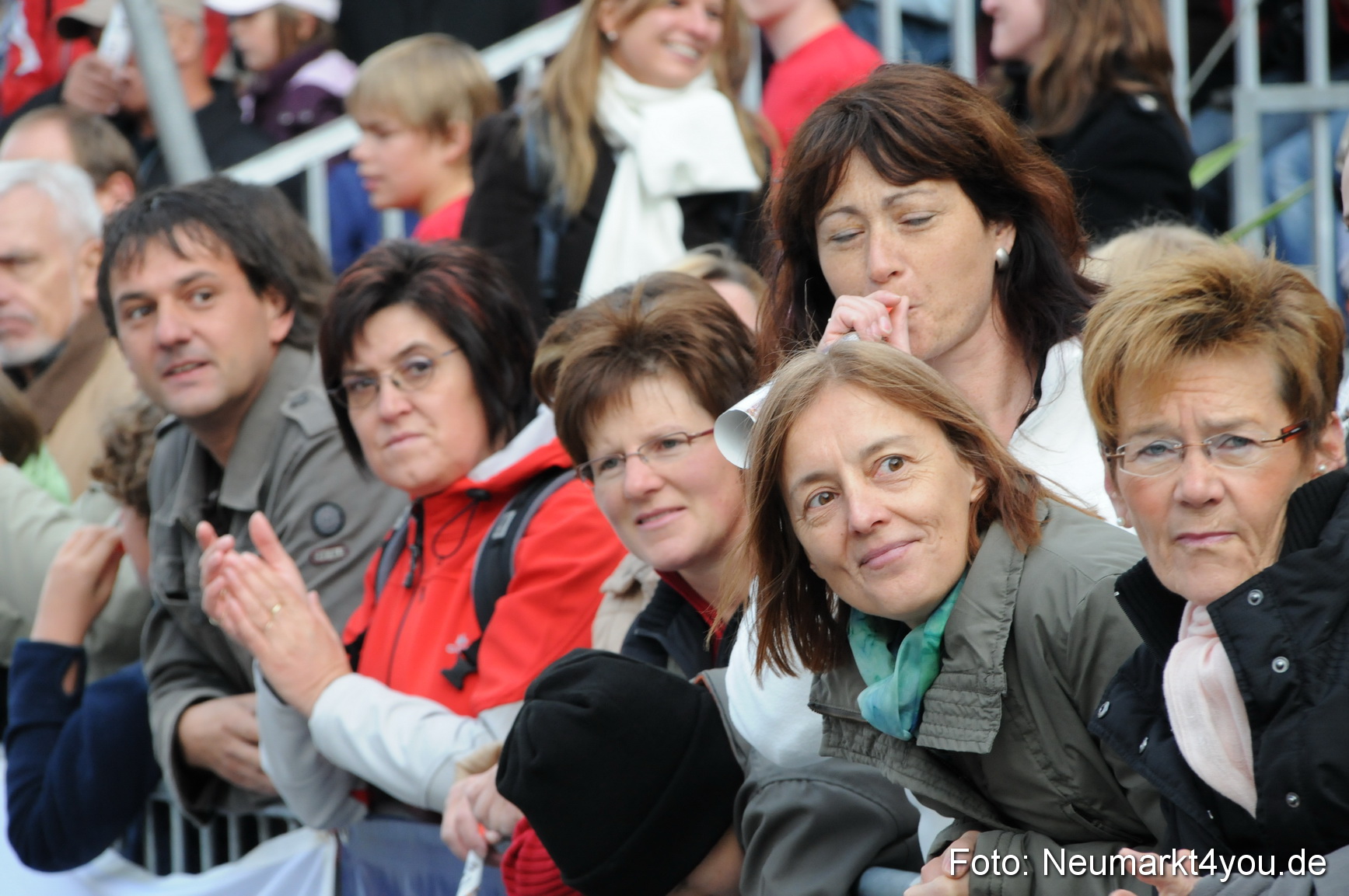 0109 Zieleinlauf Stadtlauf Neumarkt 2008