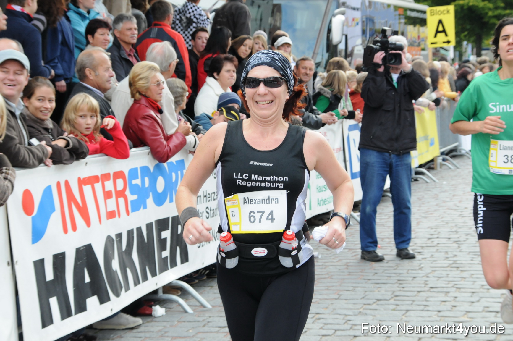 0111 Zieleinlauf Stadtlauf Neumarkt 2008