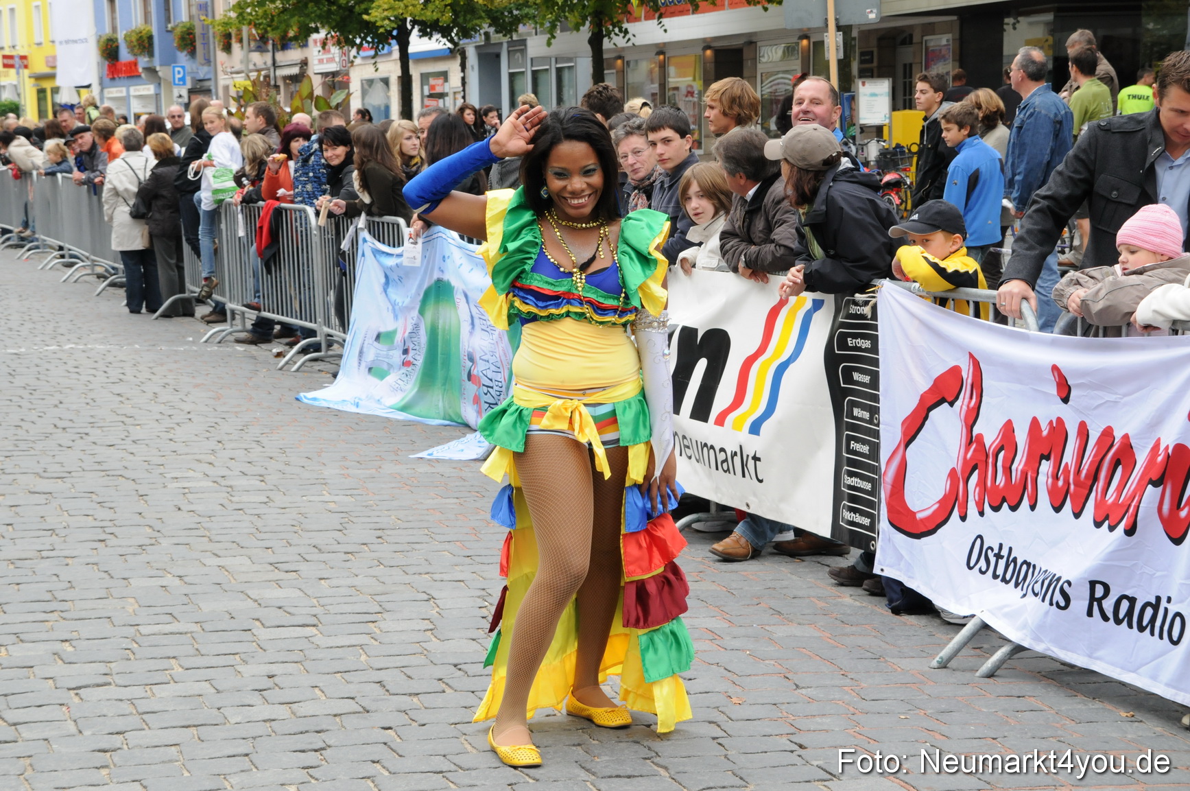 0148 Zieleinlauf Stadtlauf Neumarkt 2008