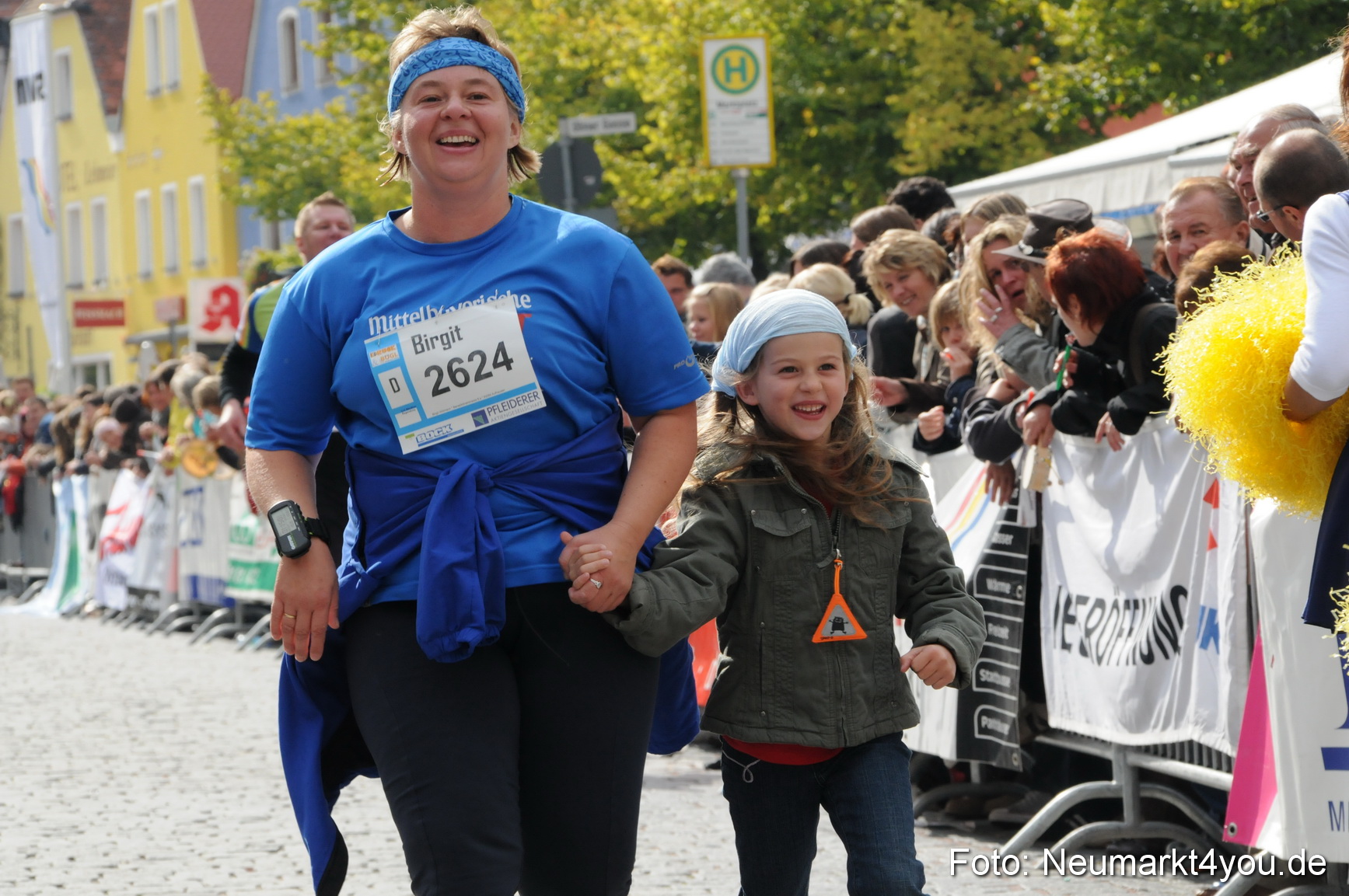0158 Zieleinlauf Stadtlauf Neumarkt 2008