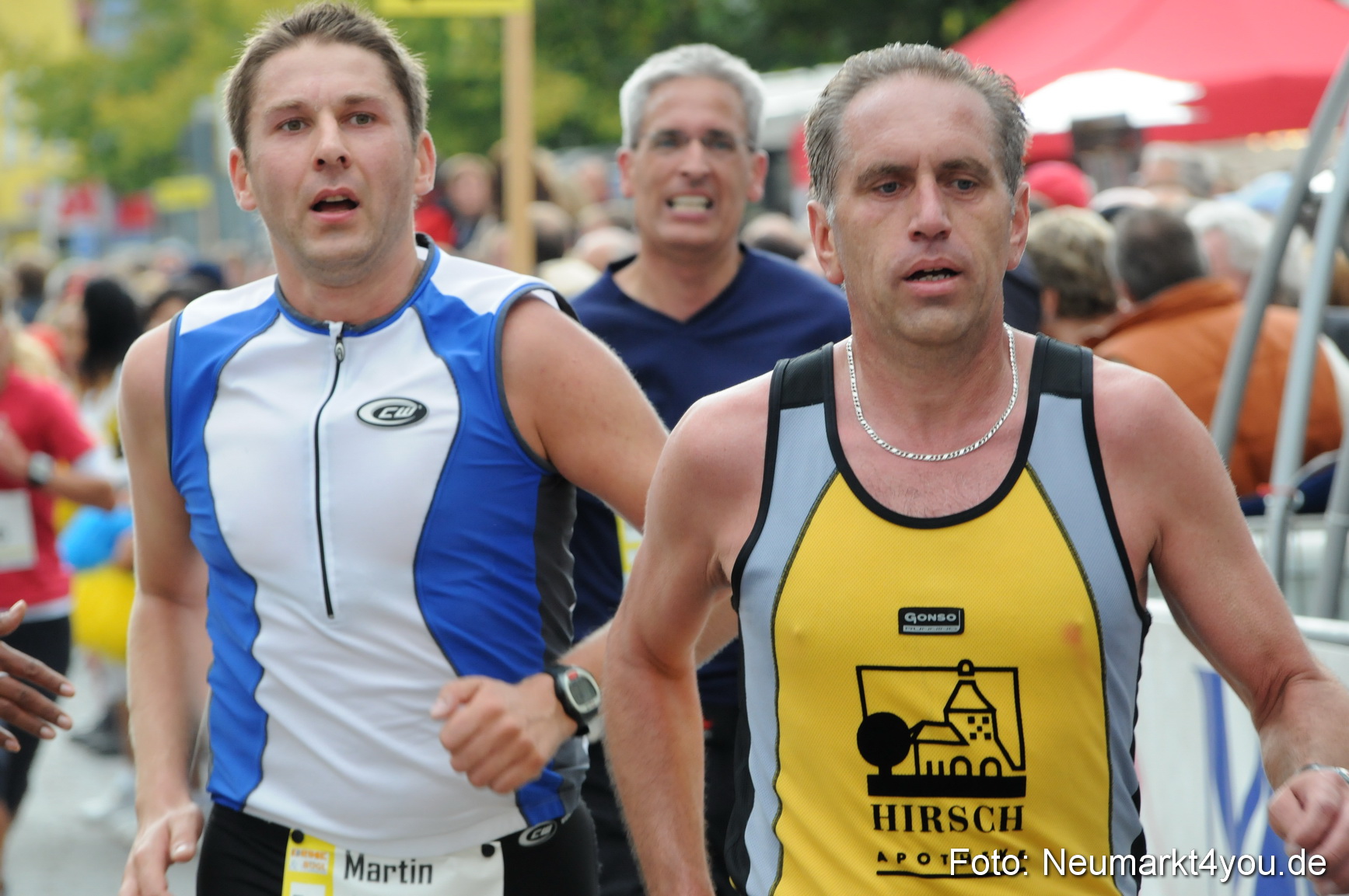0189 Zieleinlauf Stadtlauf Neumarkt 2008