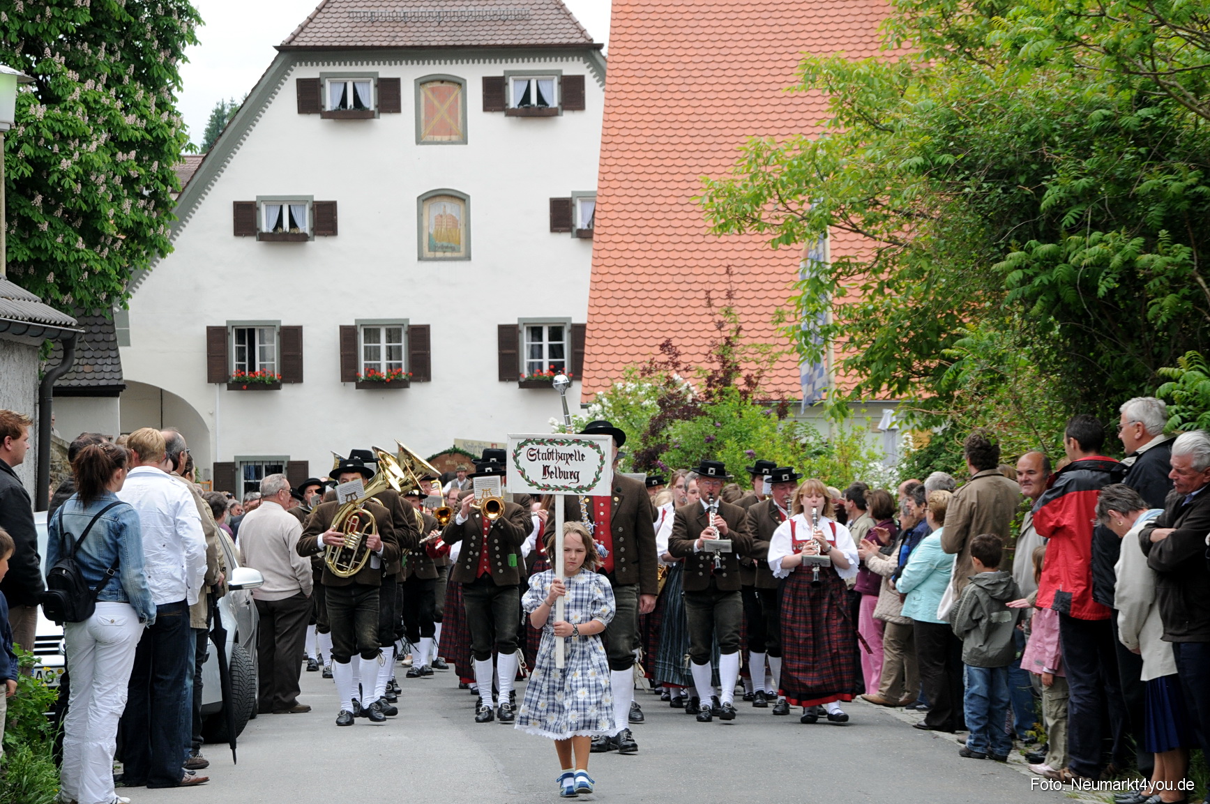 0001 Trachtenzug Lengenfeld 220508