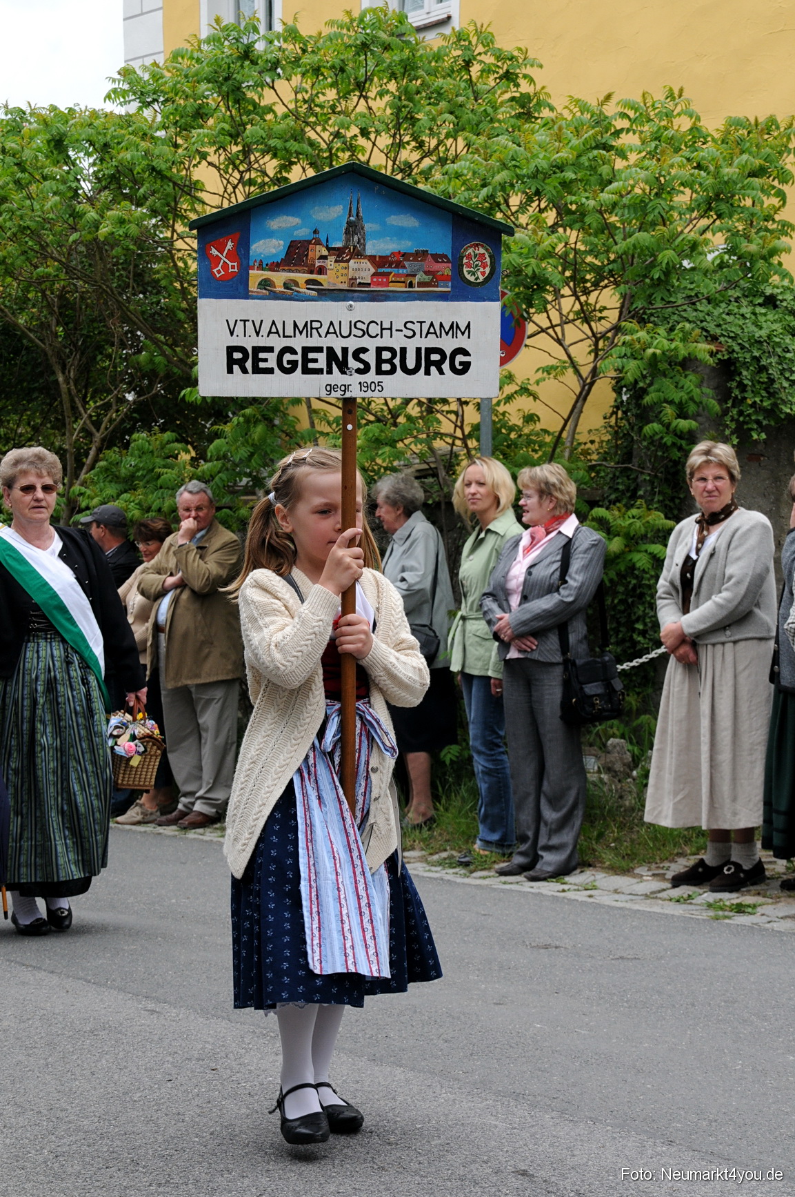 0004 Trachtenzug Lengenfeld 220508