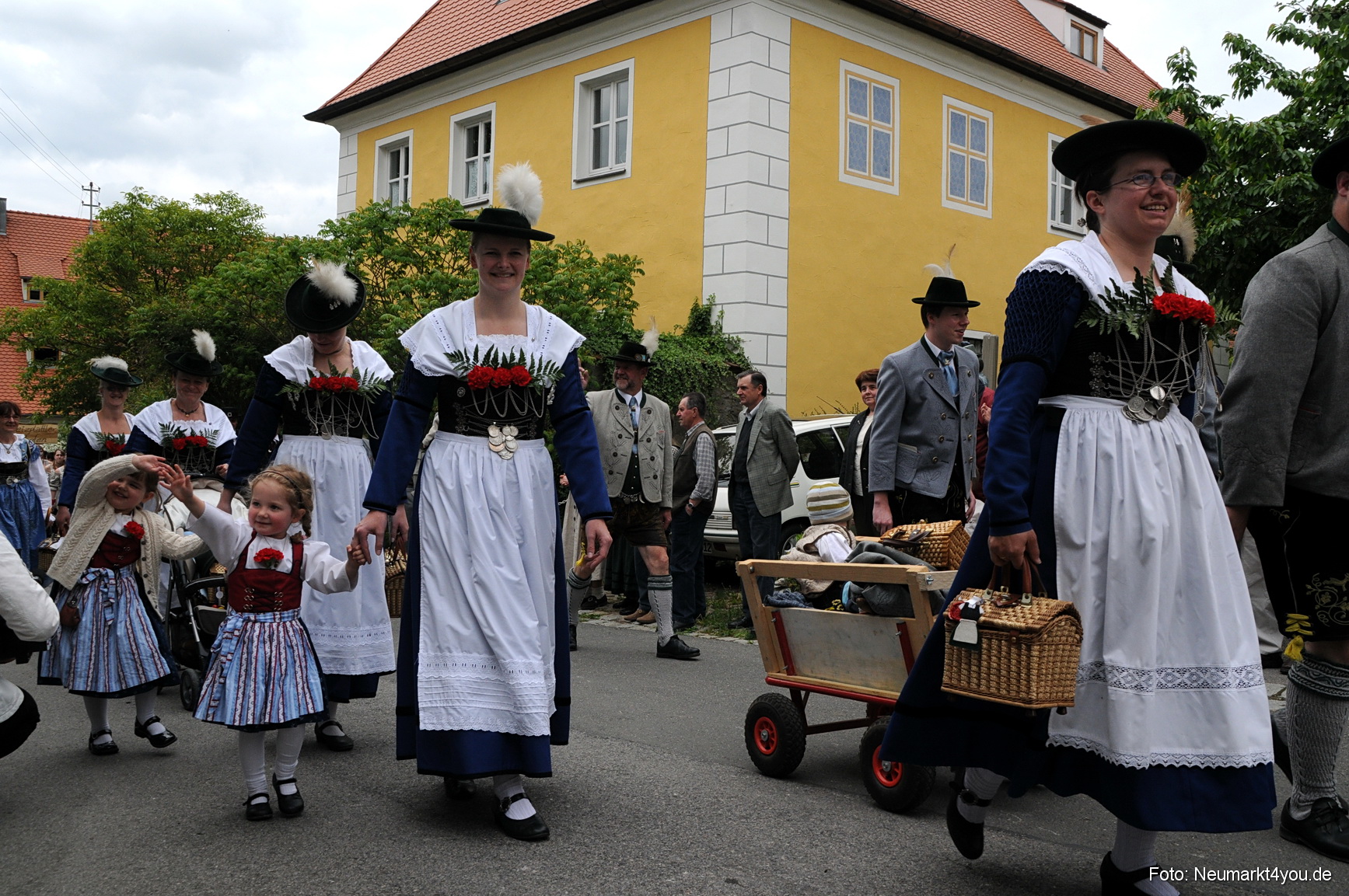 0006 Trachtenzug Lengenfeld 220508