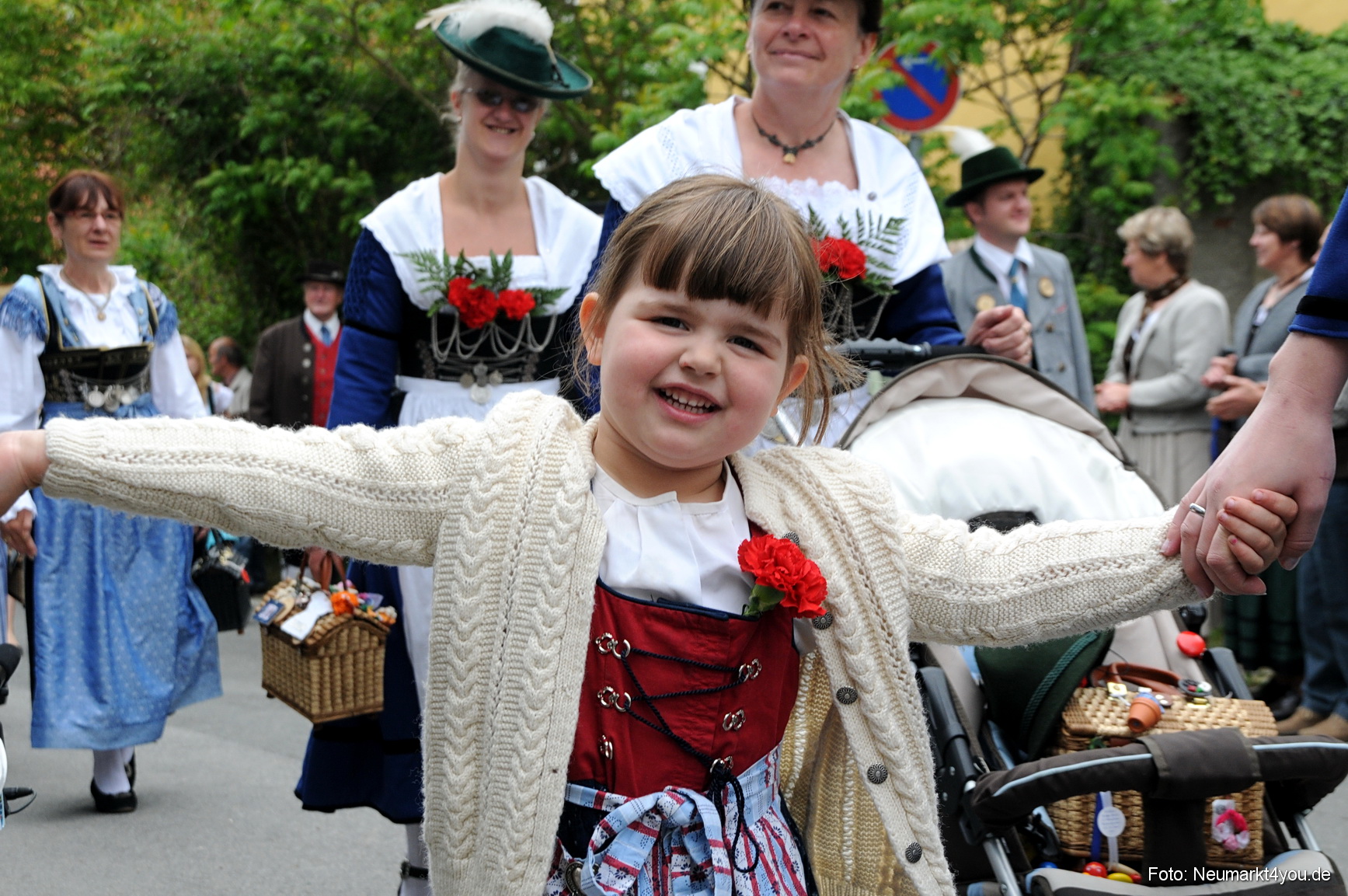 0007 Trachtenzug Lengenfeld 220508
