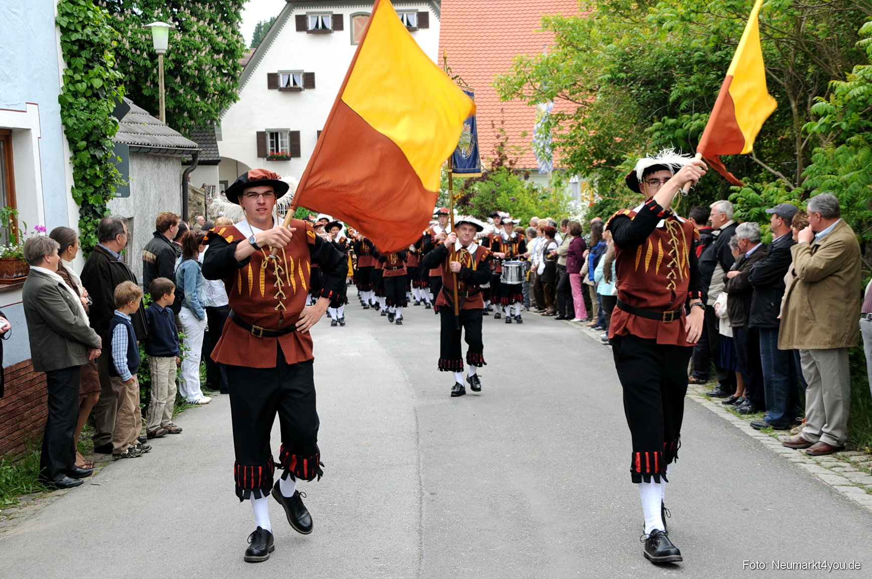 0015 Trachtenzug Lengenfeld 220508