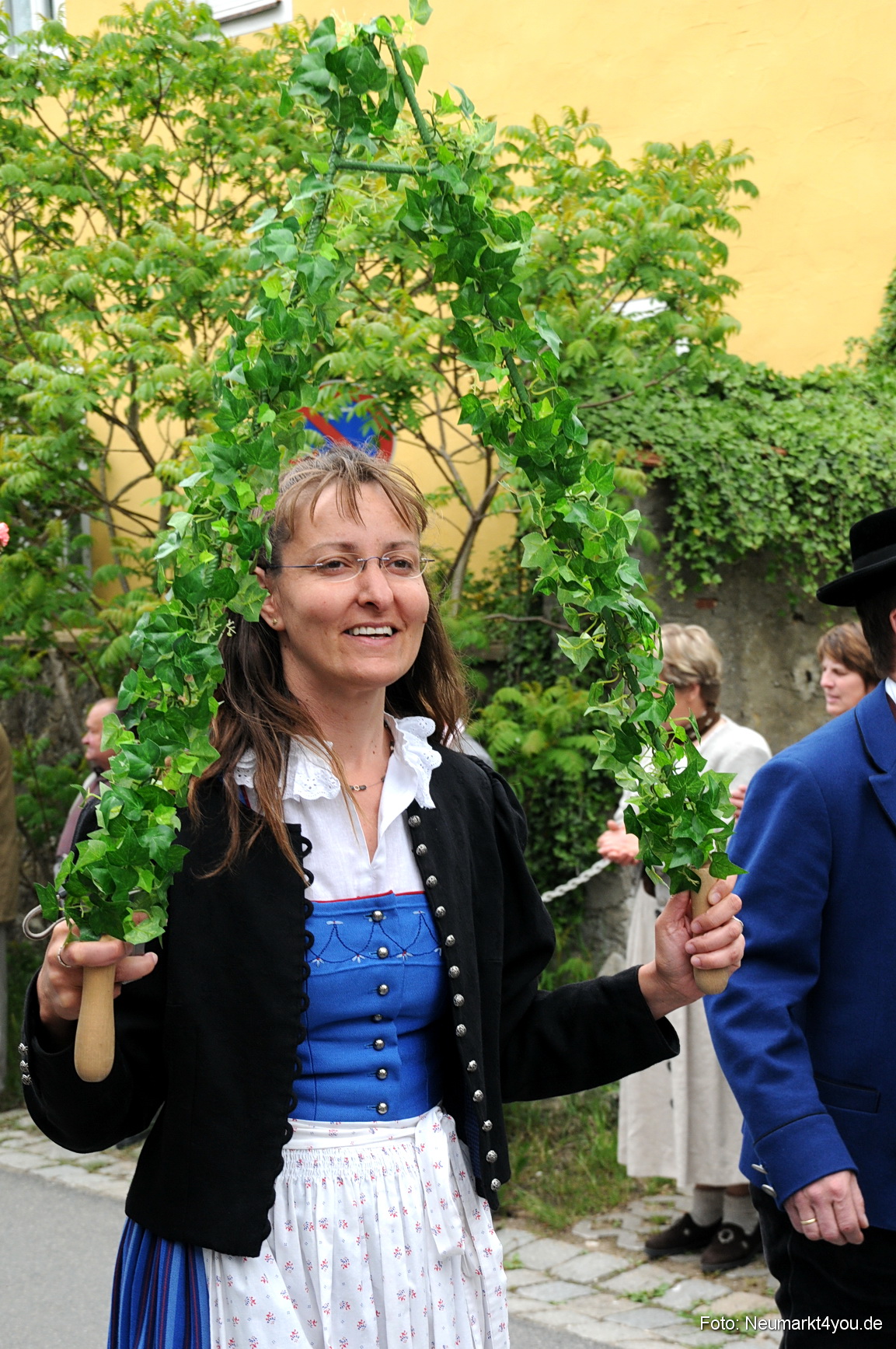 0021 Trachtenzug Lengenfeld 220508