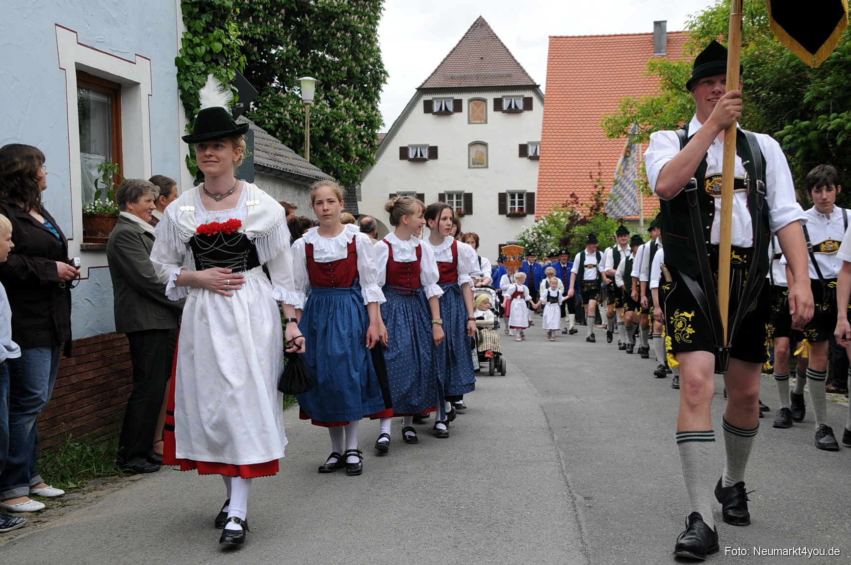 0040 Trachtenzug Lengenfeld 220508