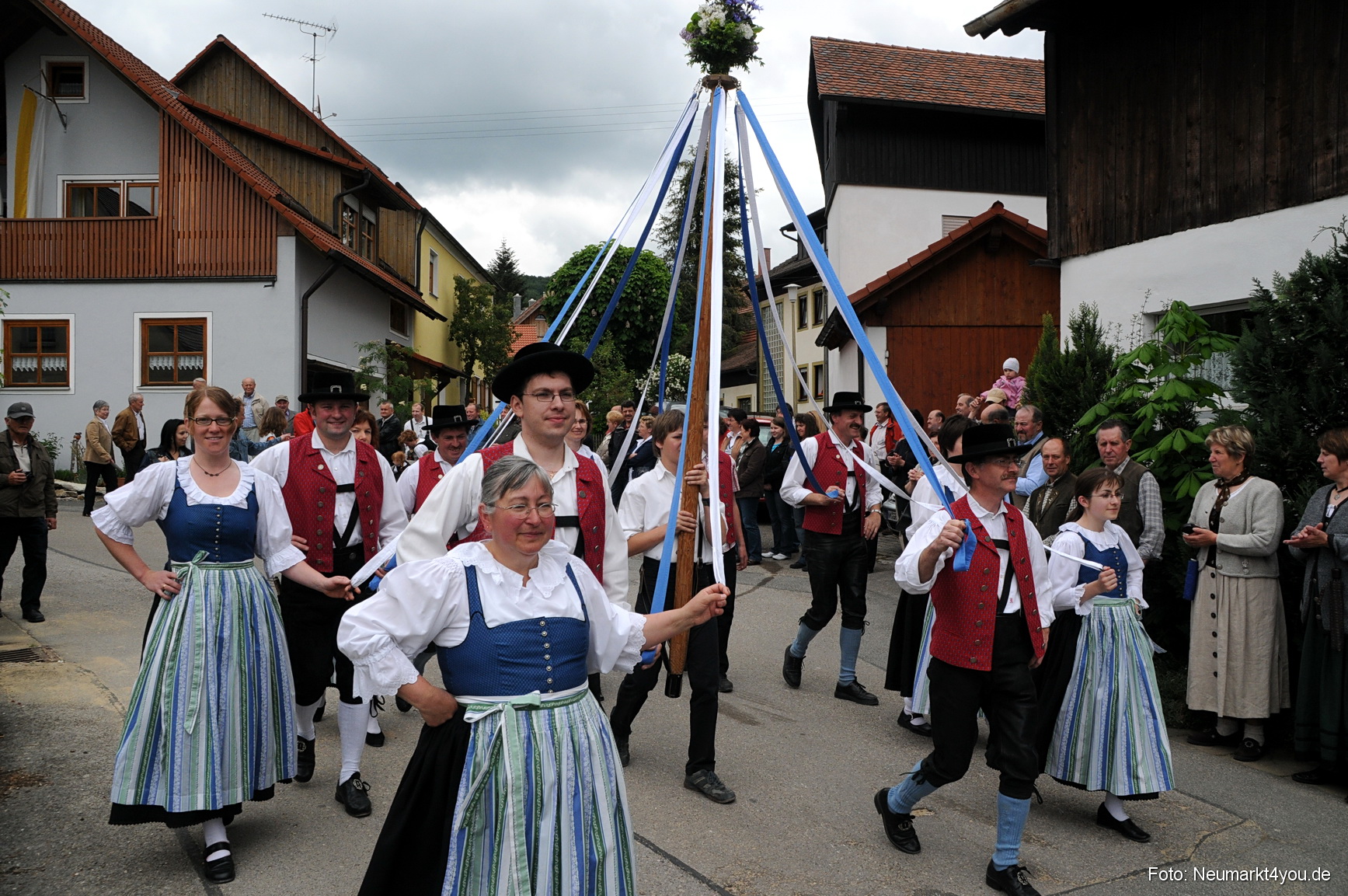 0095 Trachtenzug Lengenfeld 220508