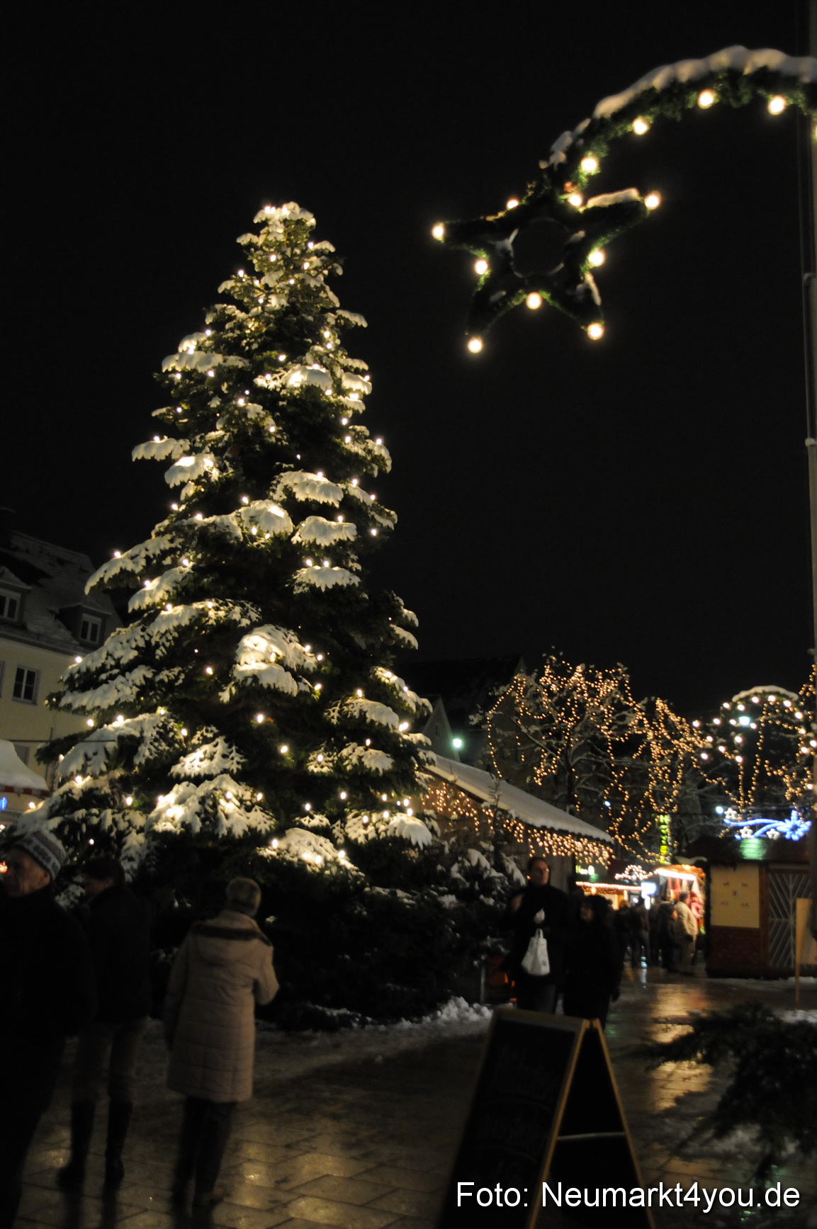 0007 Weihnachtsmarkt Neumarkt 131208