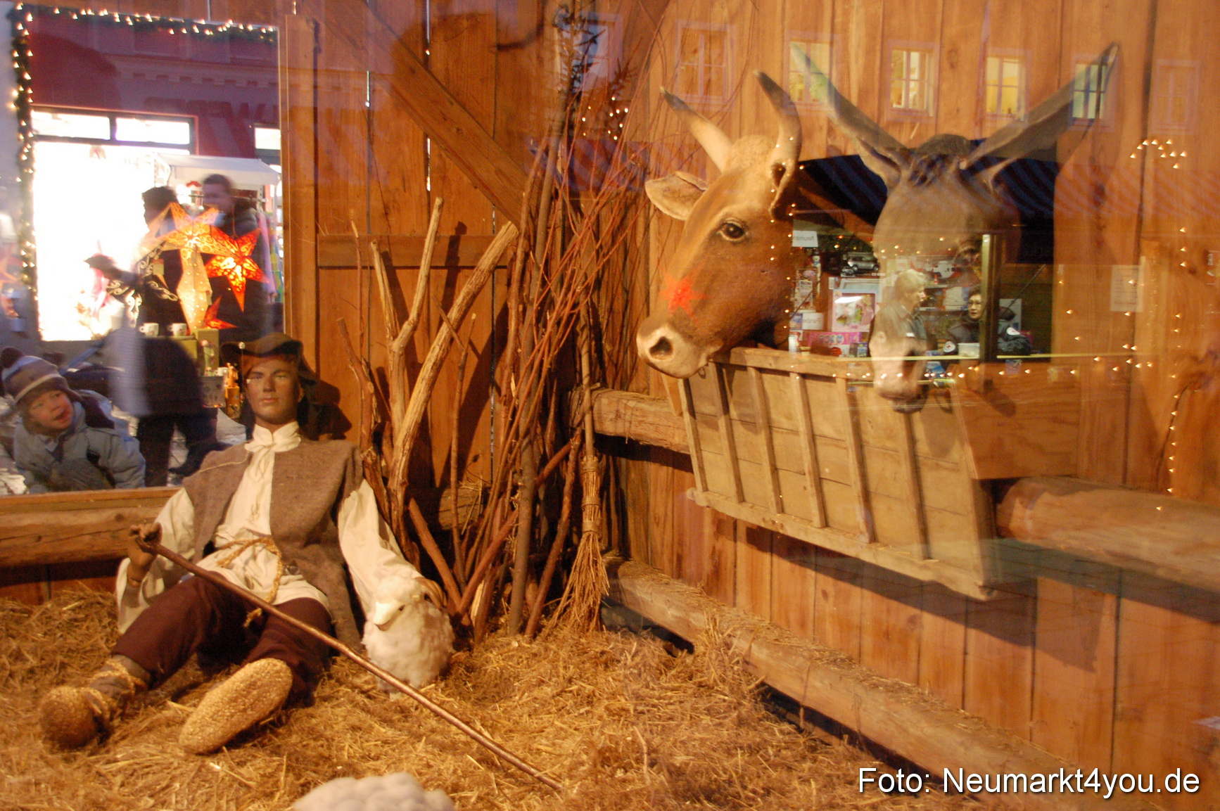 0007 Weihnachtsmarkt Neumarkt 271108