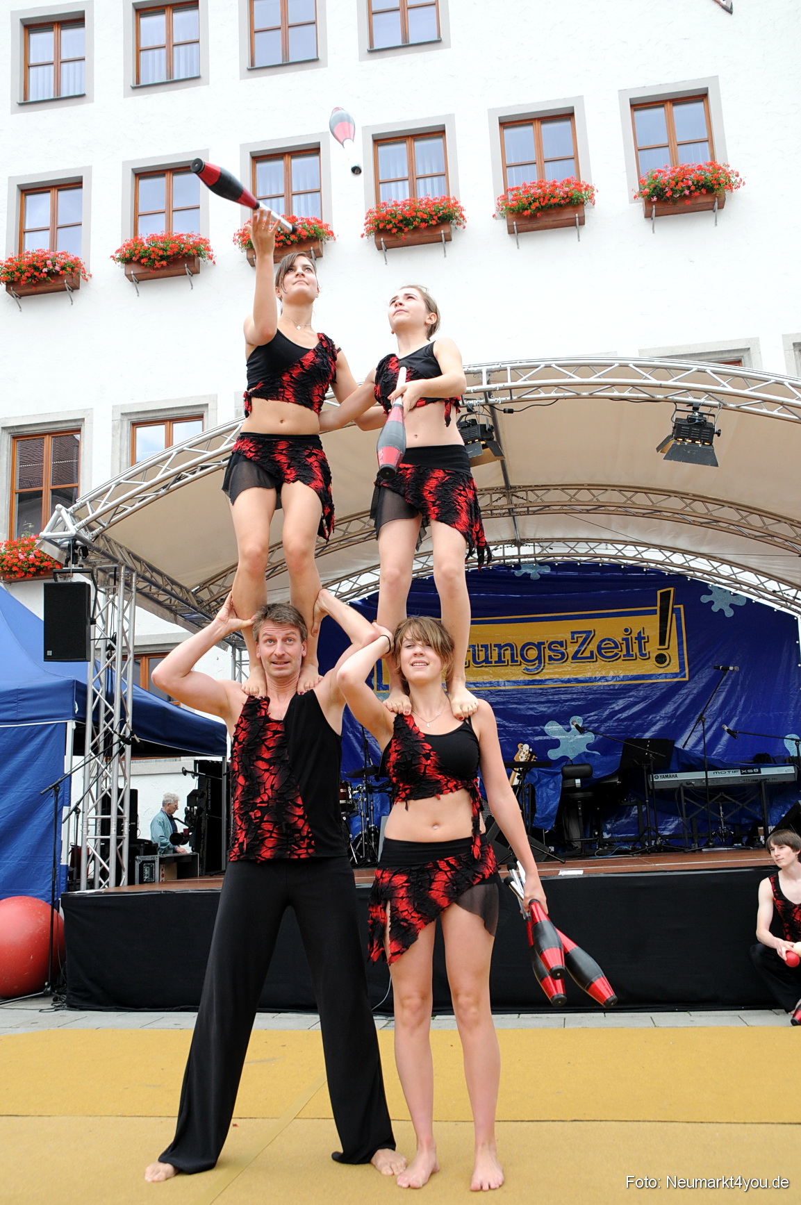 0027 Zeitungs Zeit 190708