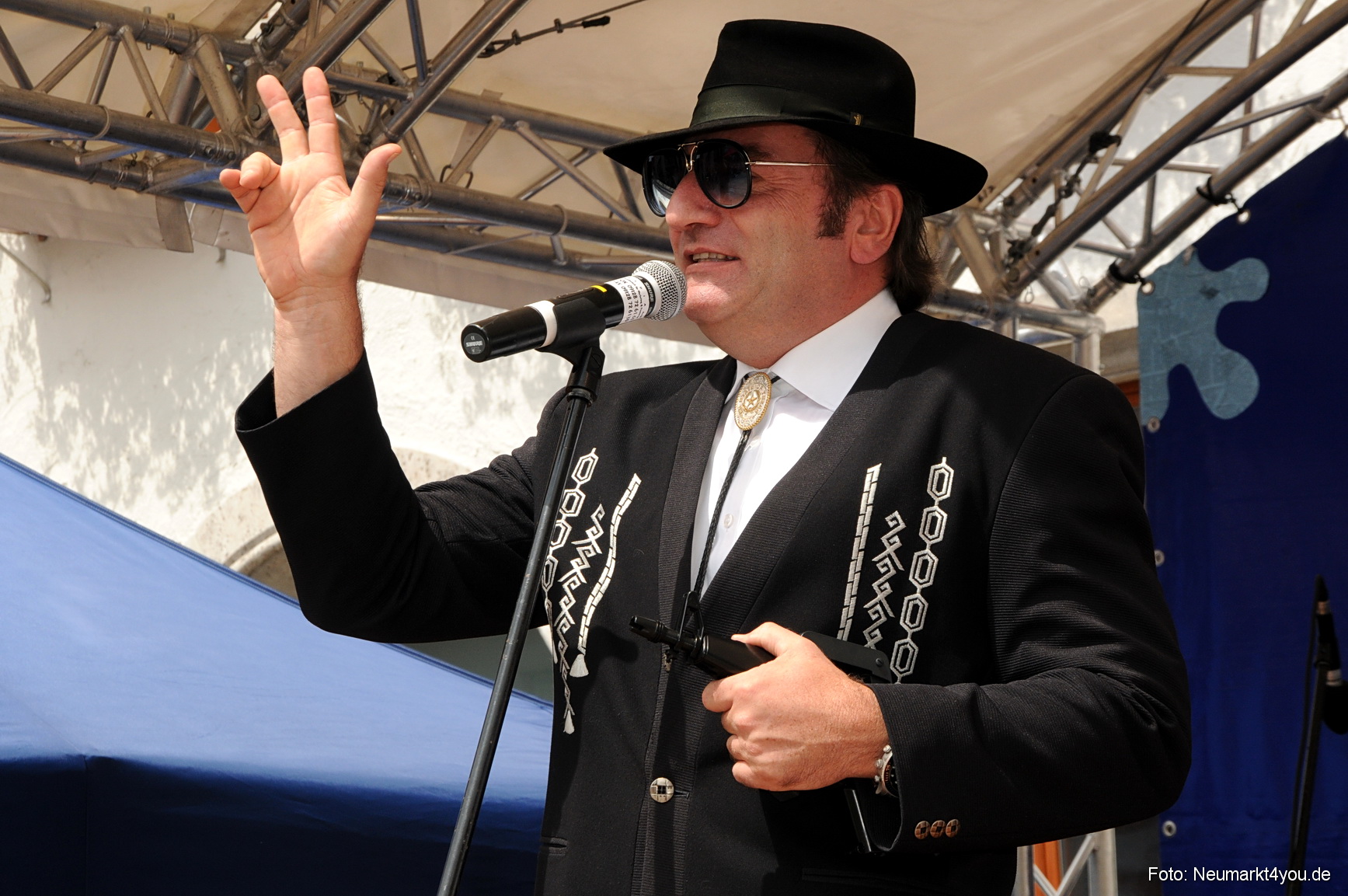 0044 Zeitungs Zeit 190708