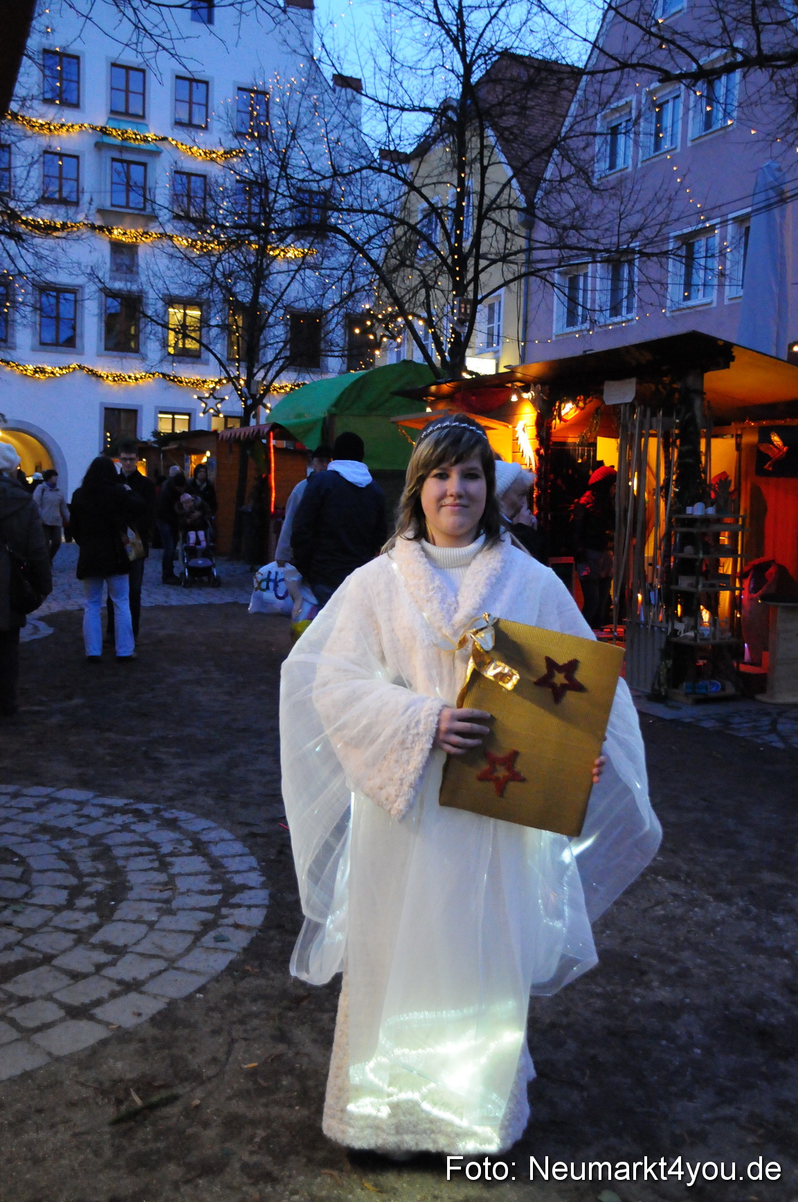 0002 Lichtermarkt Eroeffnung 271109