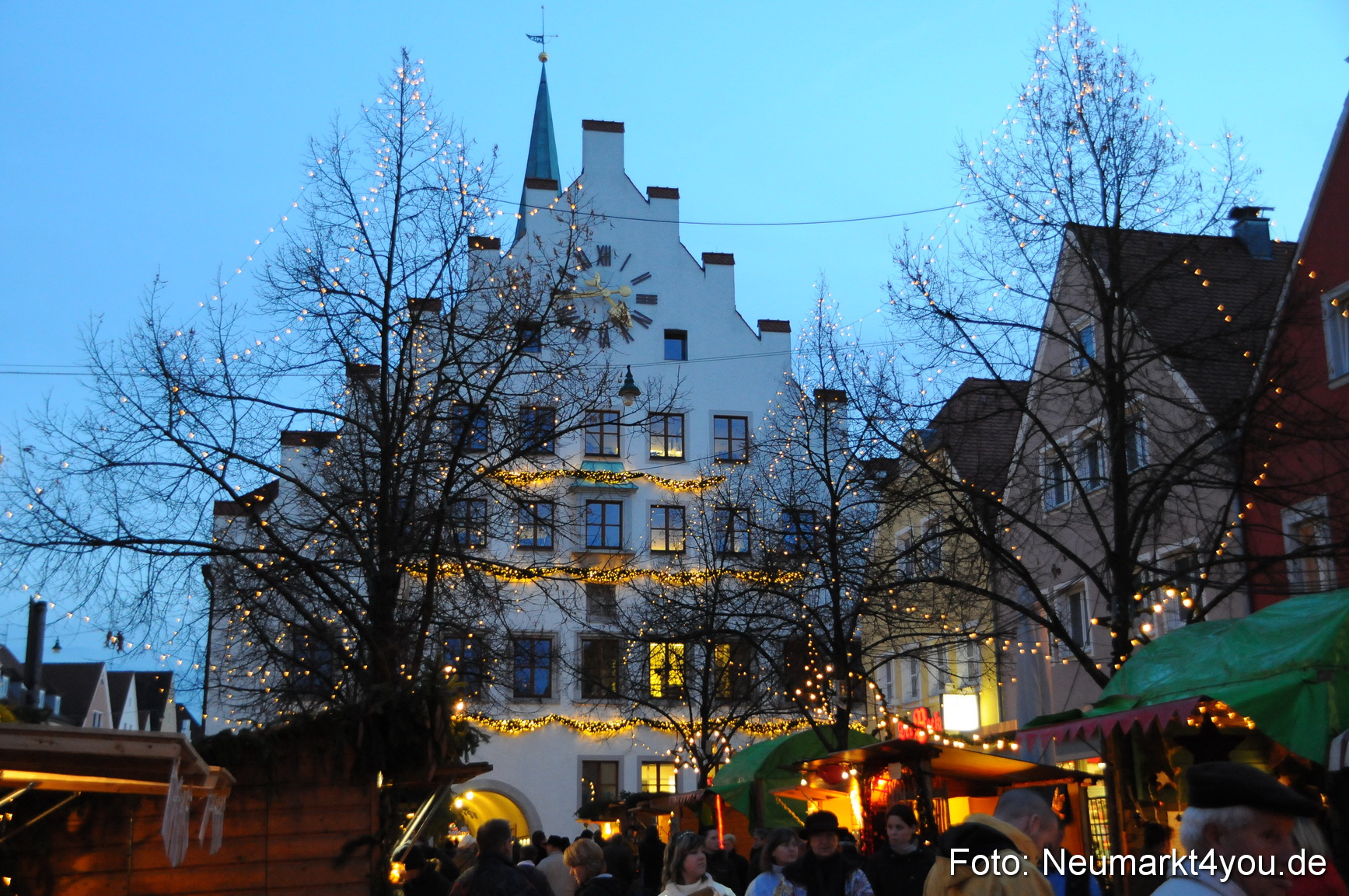 0008 Lichtermarkt Eroeffnung 271109