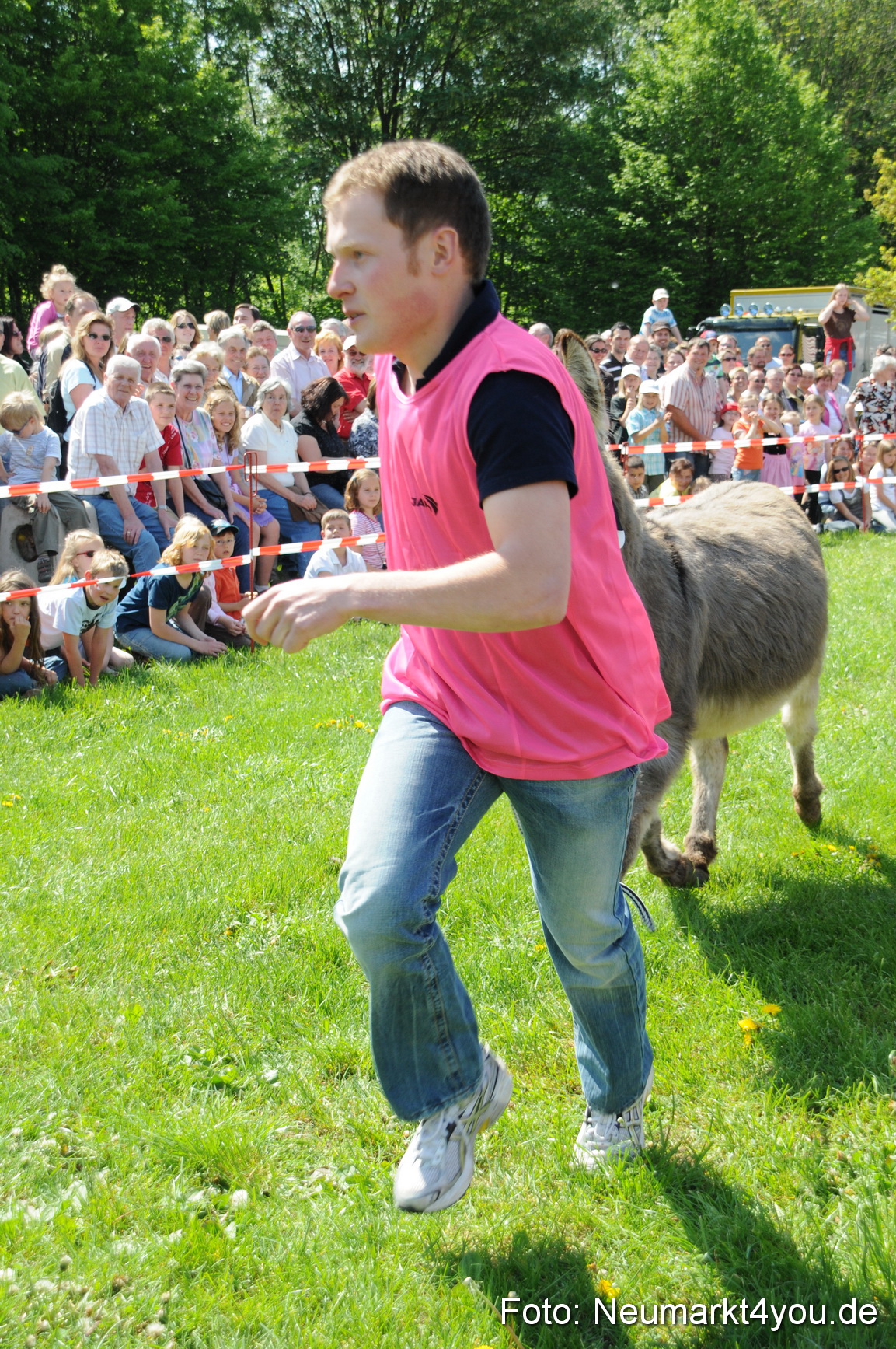 0047 Eselrennen Neumarkt 030509