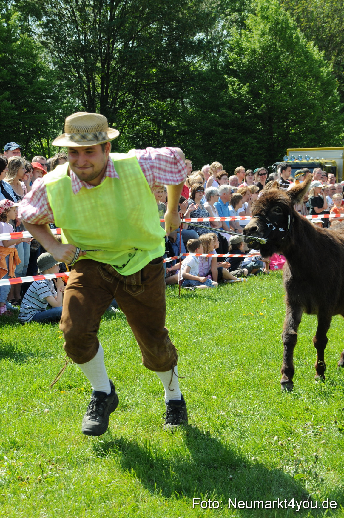 0074 Eselrennen Neumarkt 030509