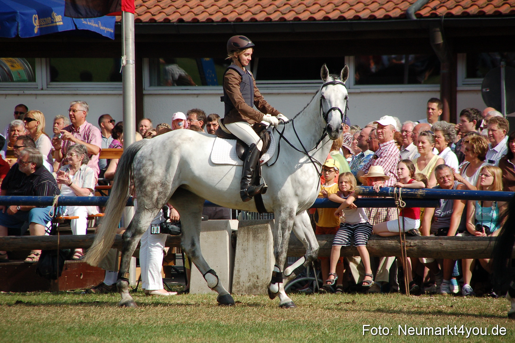 0070 Pferdeschau Volksfest 170809