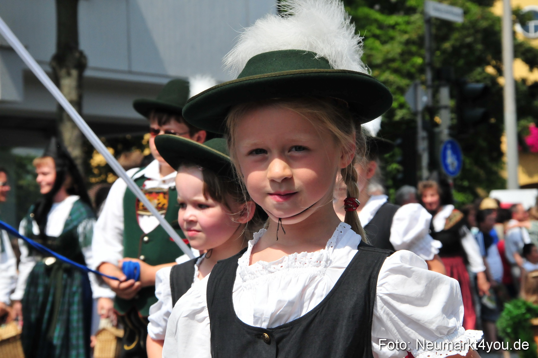 0006 Volksfestzug Neumarkt 090809