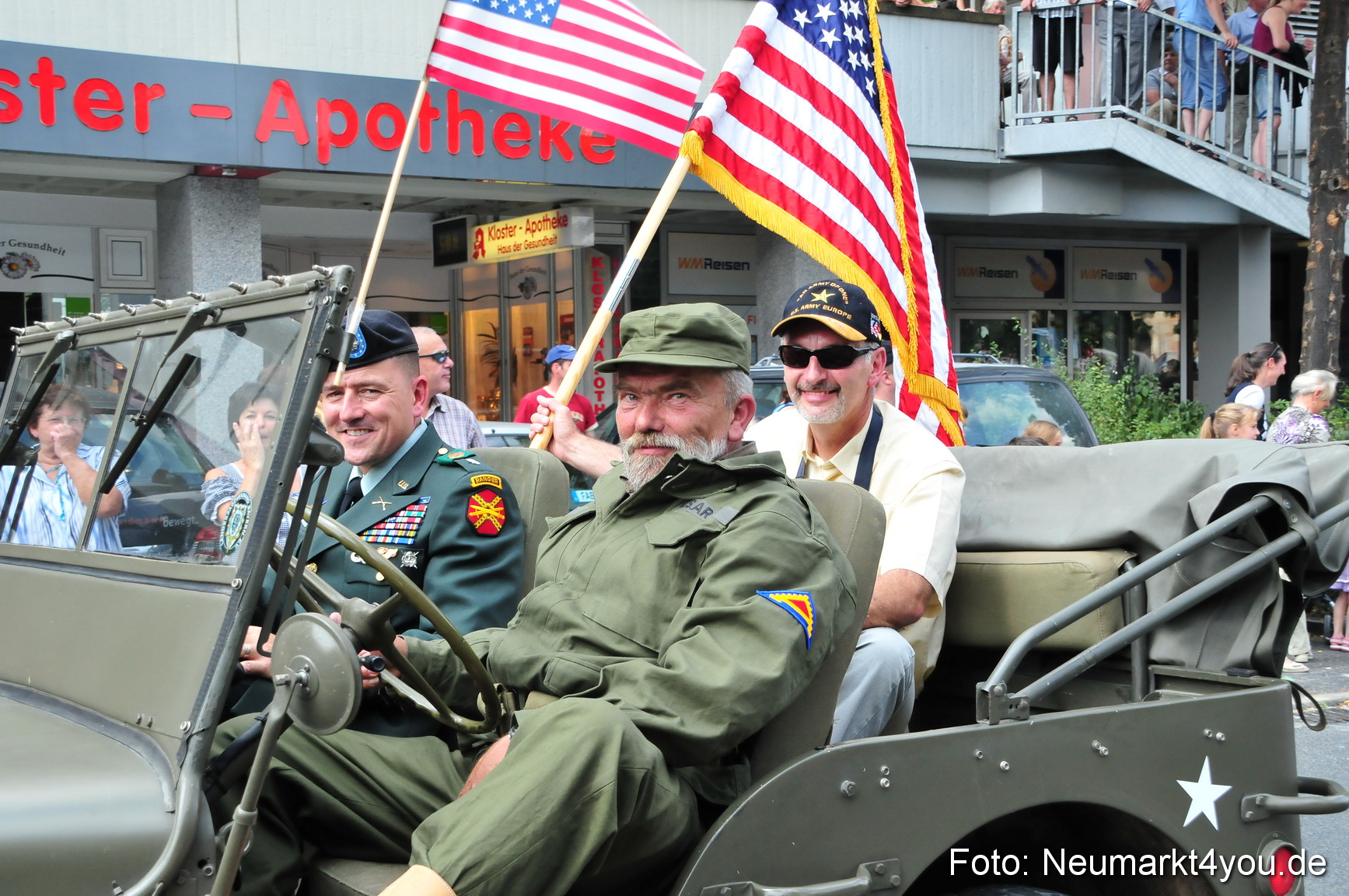 0012 Volksfestzug Neumarkt 090809